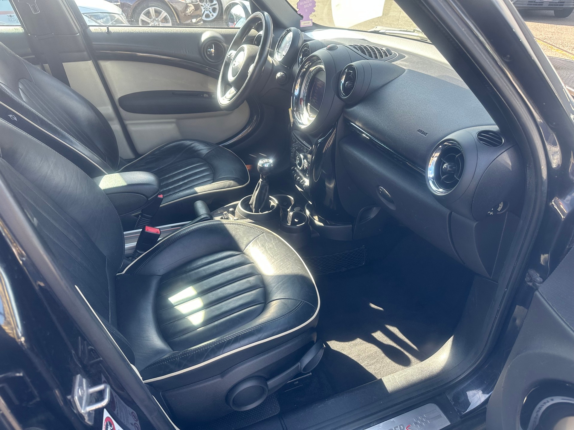MINI Countryman Cooper S ALL4-image-14