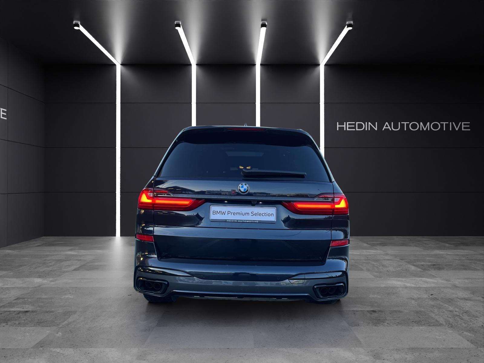 BMW X7 M50i-image-8