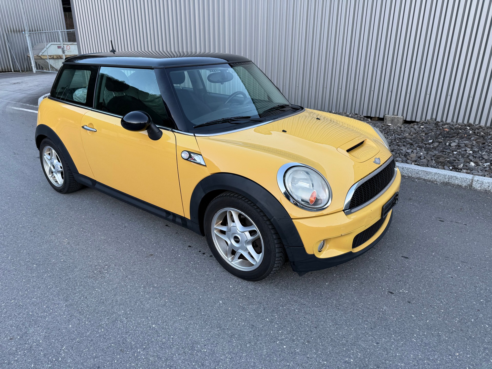 MINI Cooper S-image-8