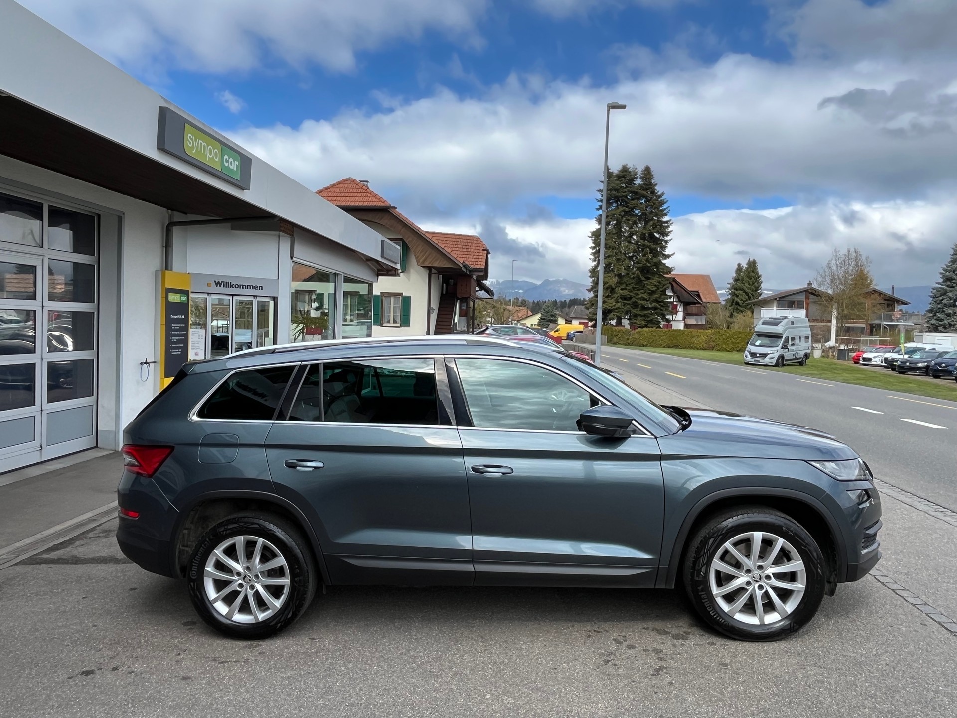 SKODA Kodiaq 2.0 TDI CR Style 4x4 DSG+++7-PLÄTZER+++-showroom-element-3