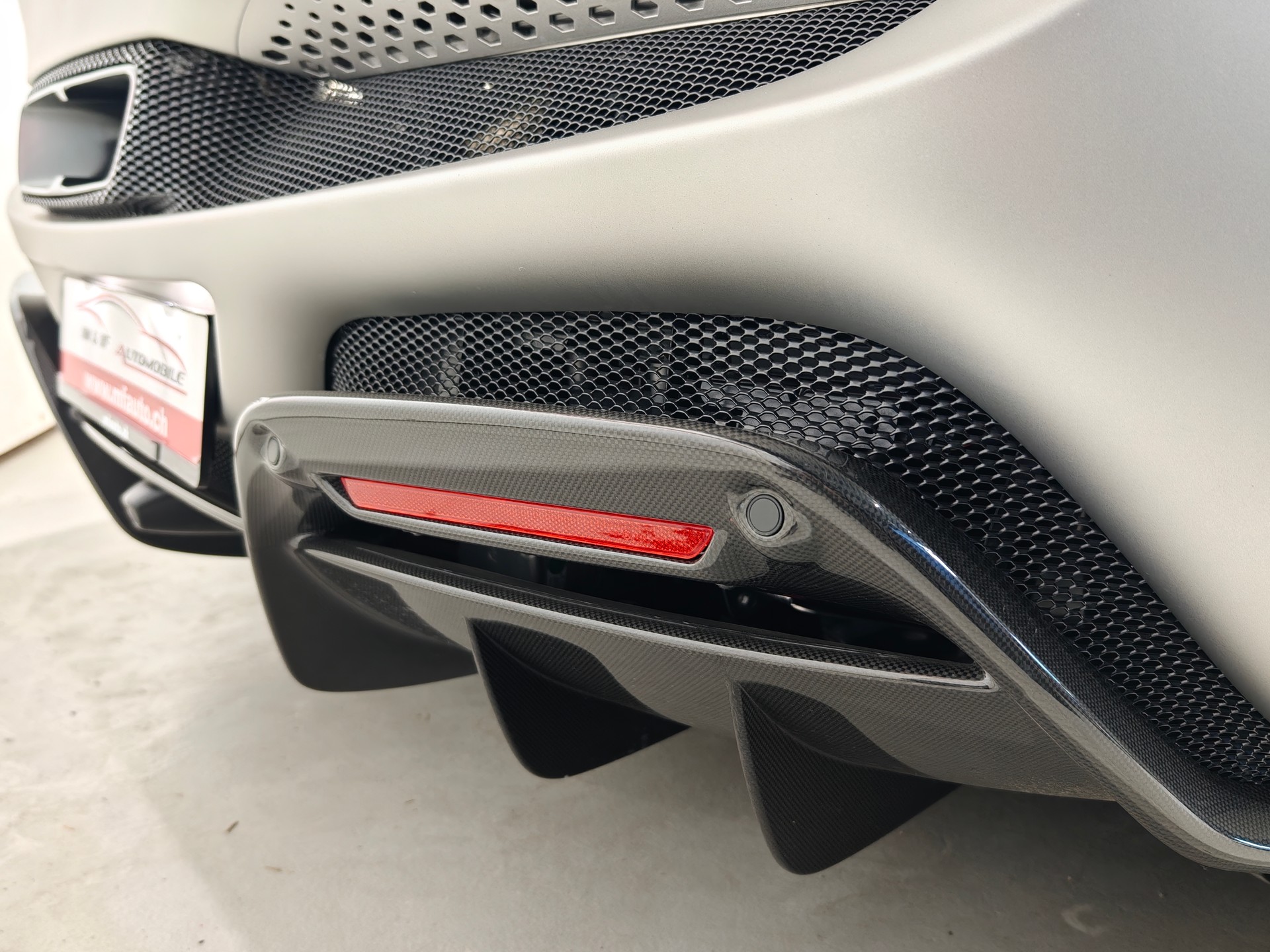 FERRARI 296 GTB-image-28