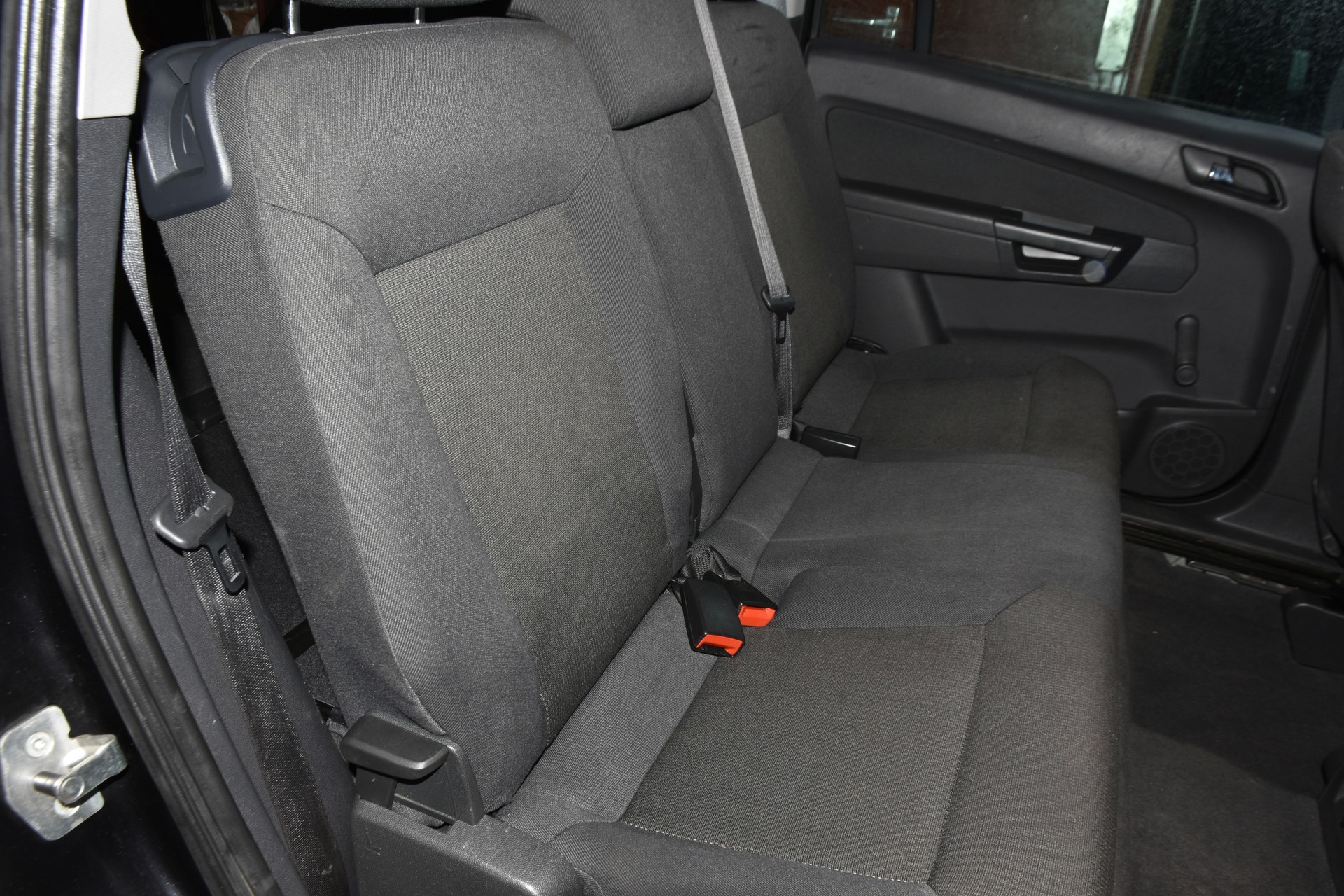 OPEL Zafira 1.6i 16V TP Anniversary Edition-image-4