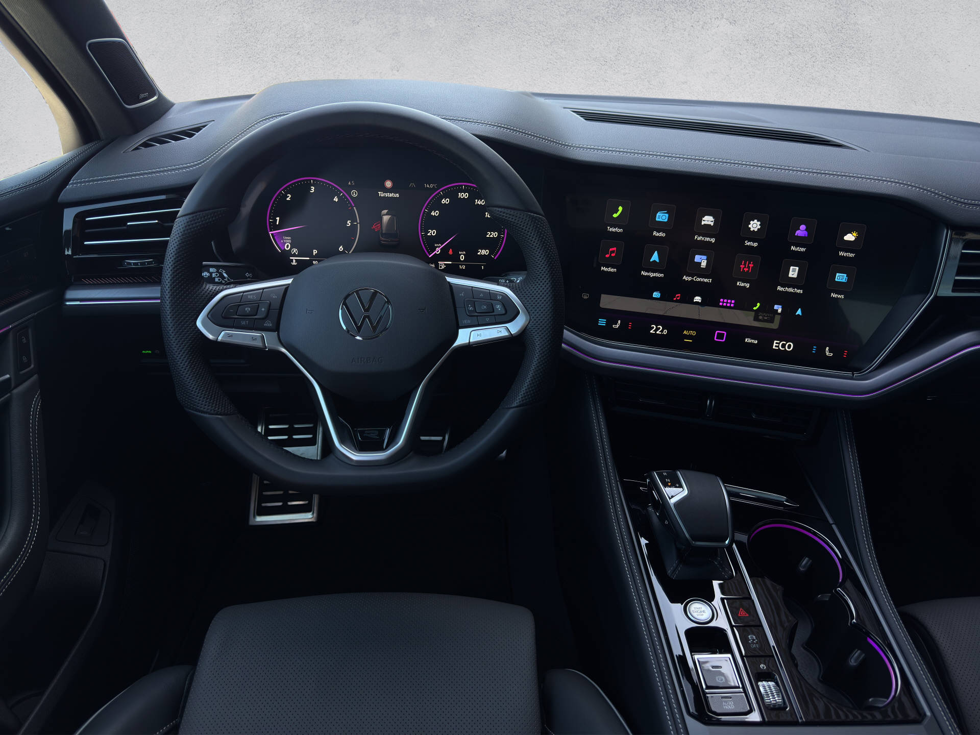 VW Touareg 3.0 V6 TDI 286 R-Line-image-5