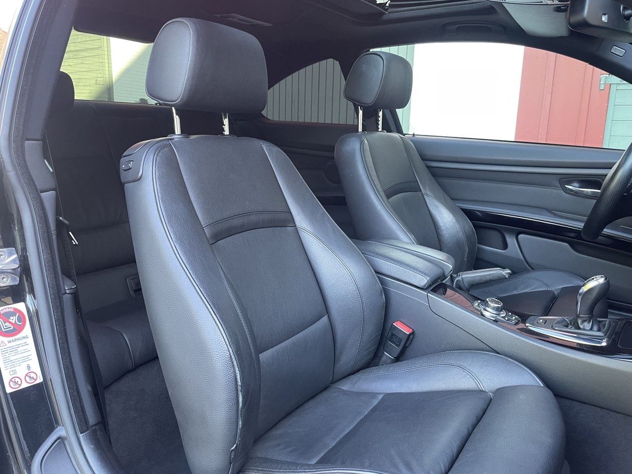 BMW 335i Coupé DSG-image-10