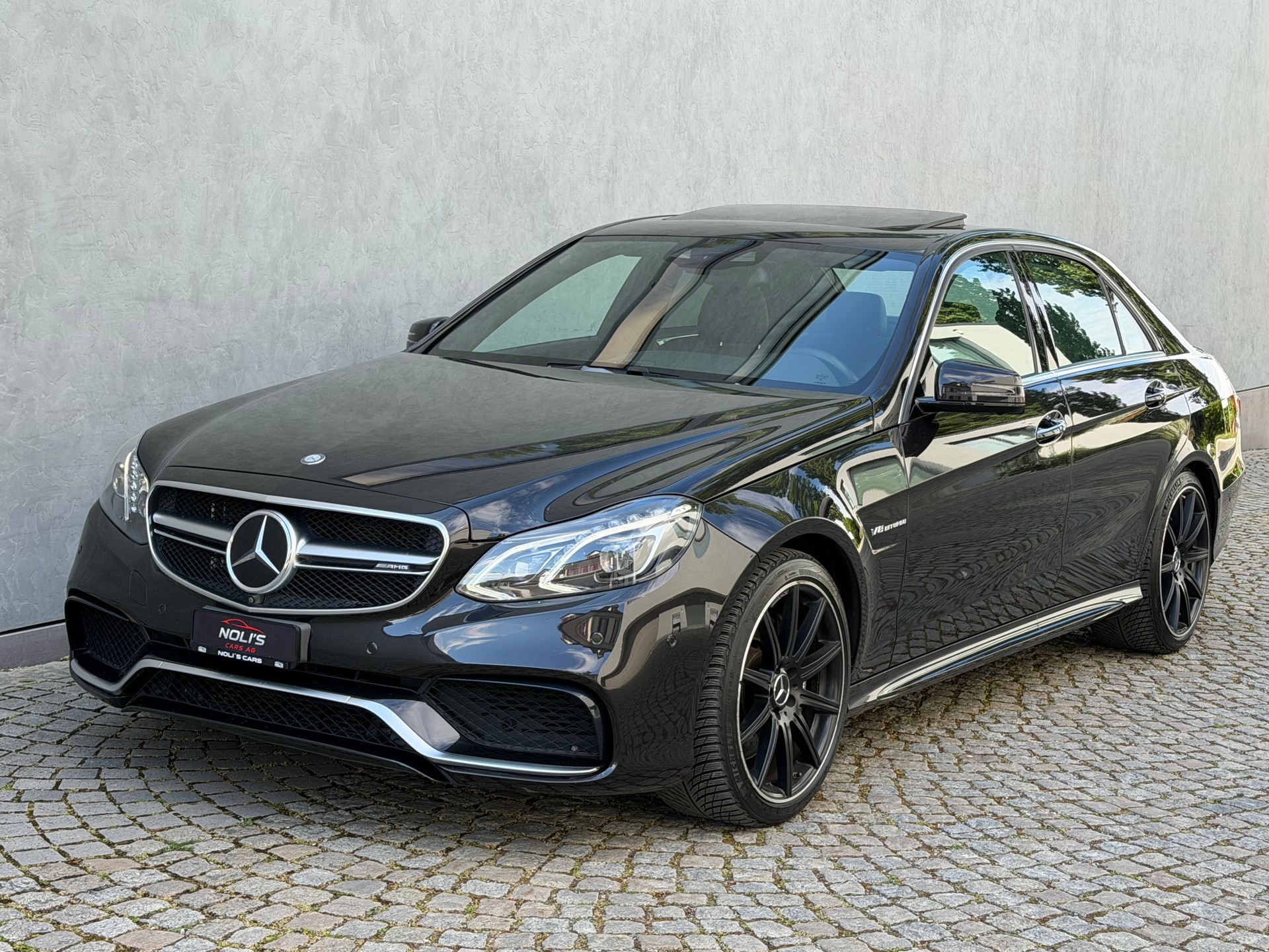 MERCEDES-BENZ E 63 AMG 4Matic Speedshift-image-2