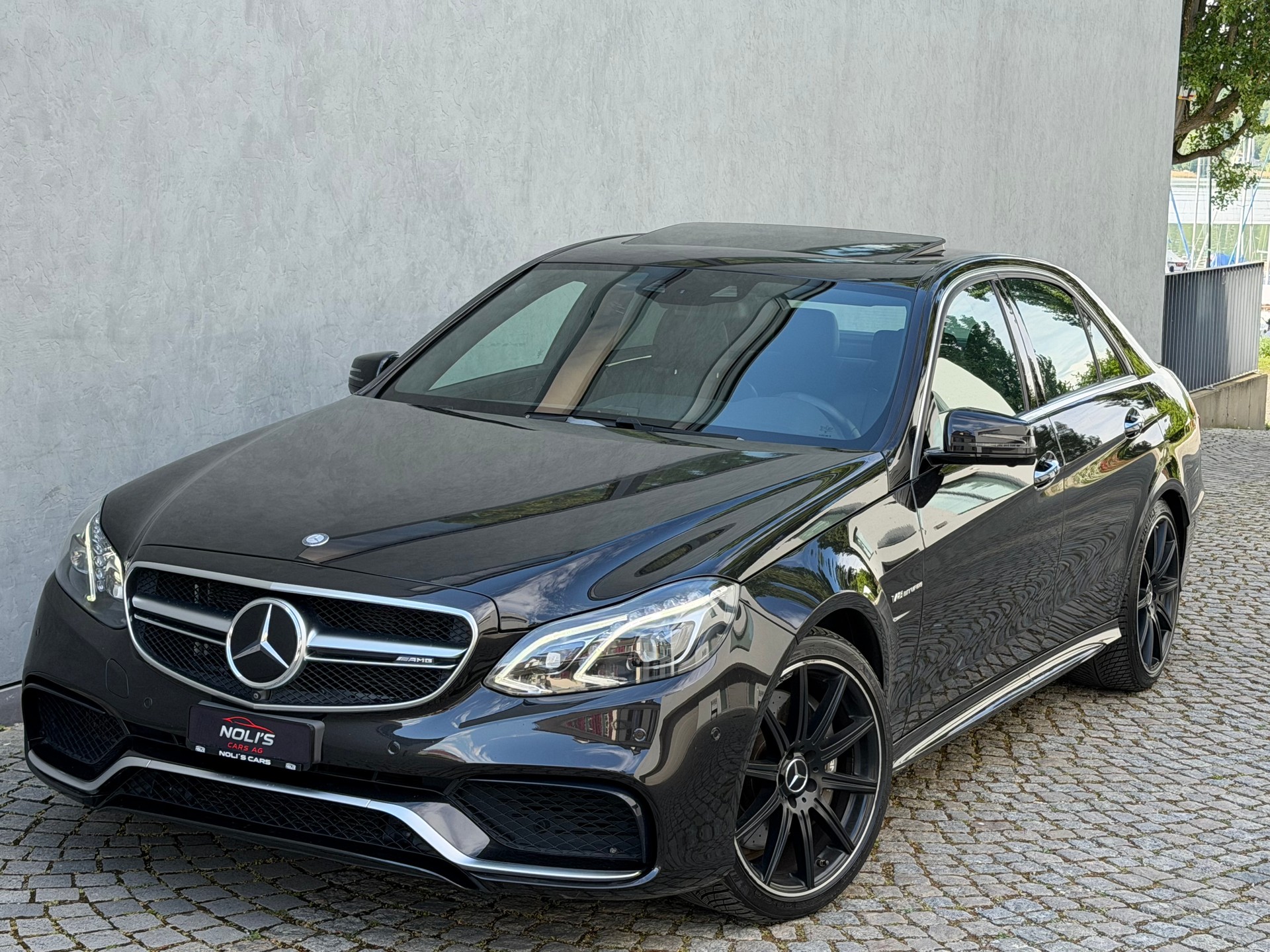 MERCEDES-BENZ E 63 AMG 4Matic Speedshift-image-1
