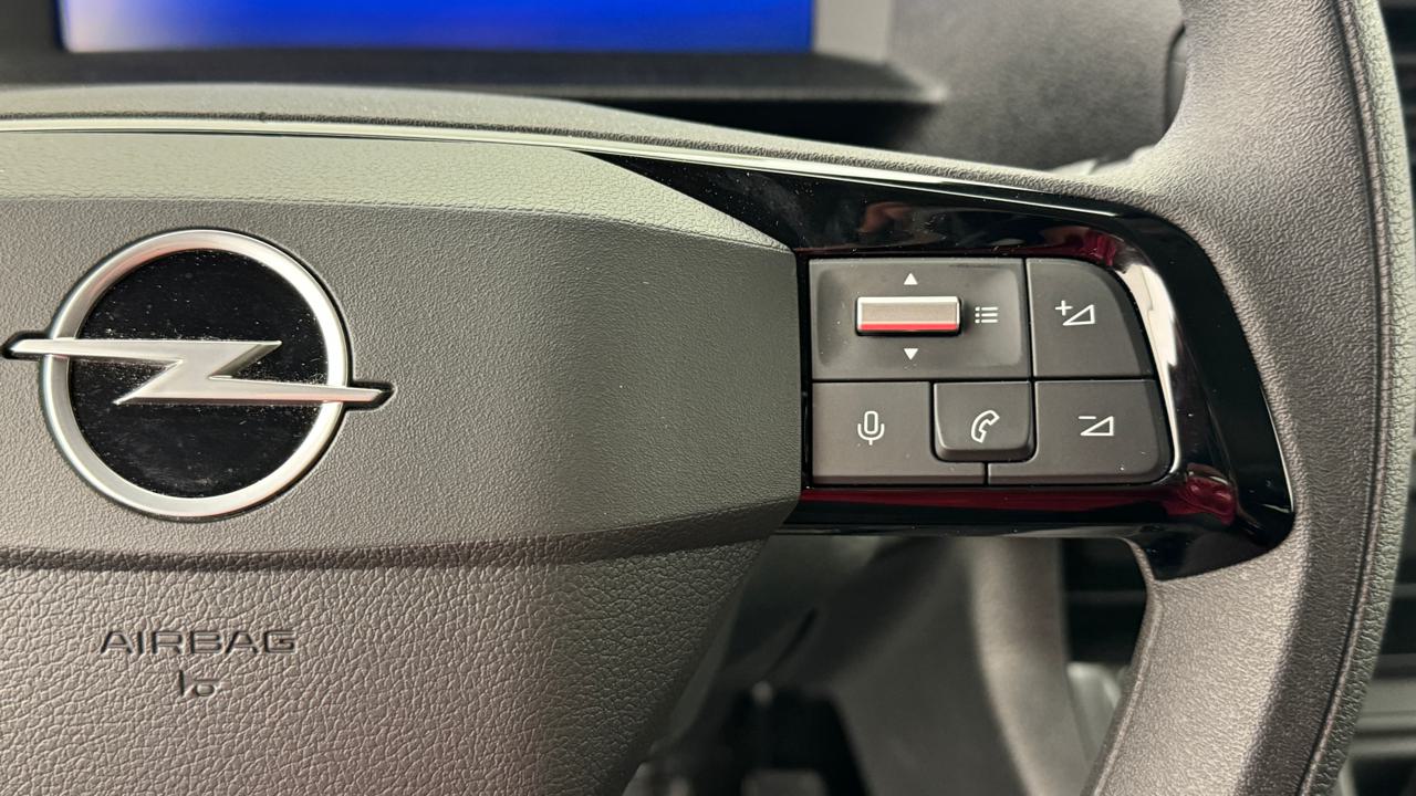 OPEL Vivaro Lang 2.0 CDTI 9-Plätzer-image-9