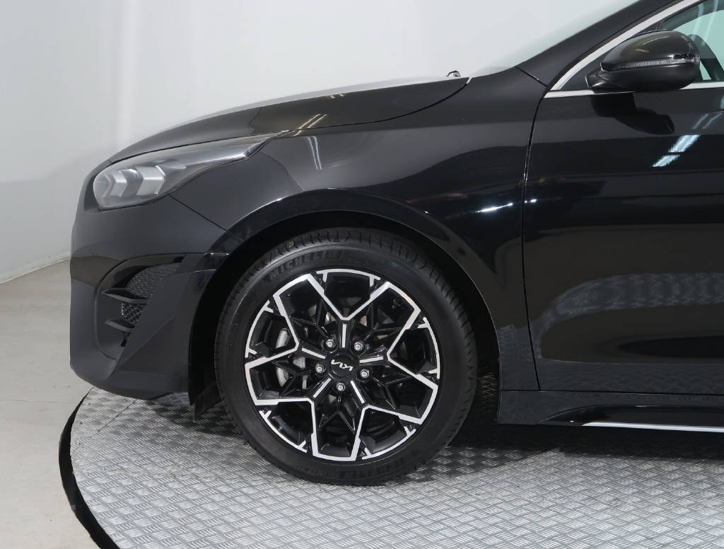 KIA ProCeed 1.5 T-GDi GT-Line-image-12