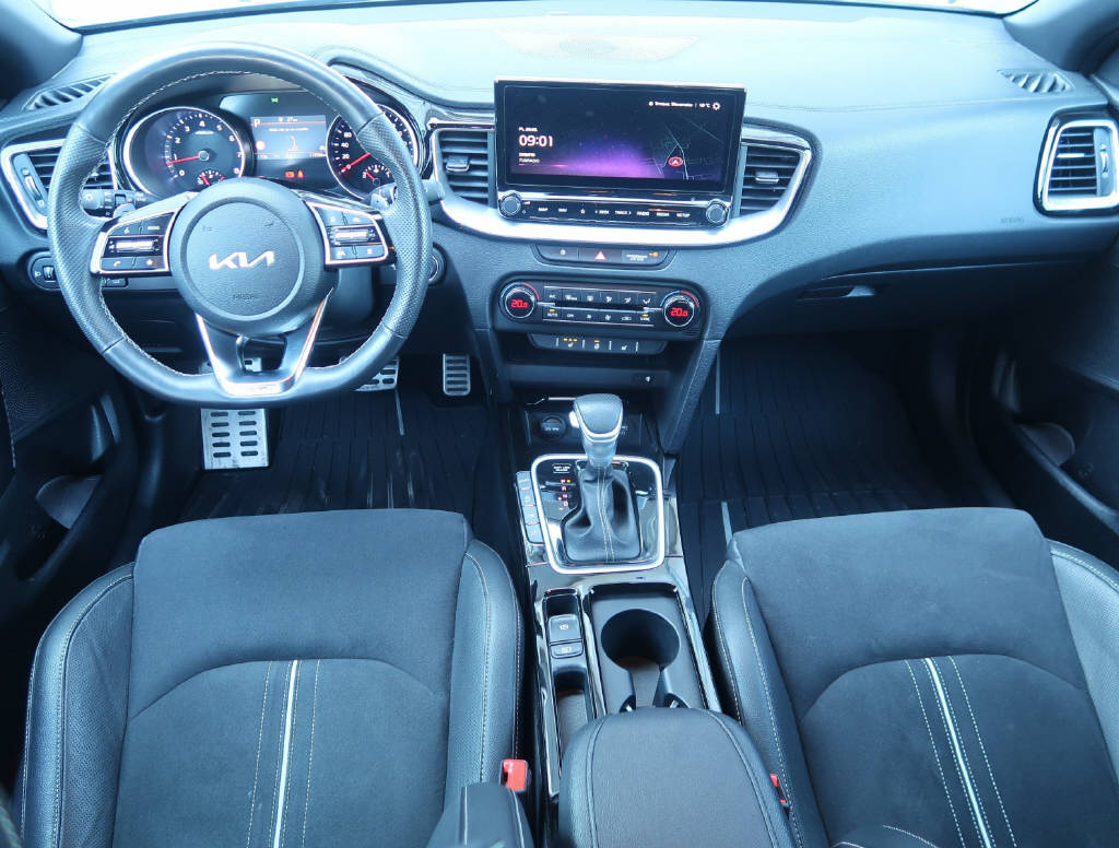 KIA ProCeed 1.5 T-GDi GT-Line-image-6