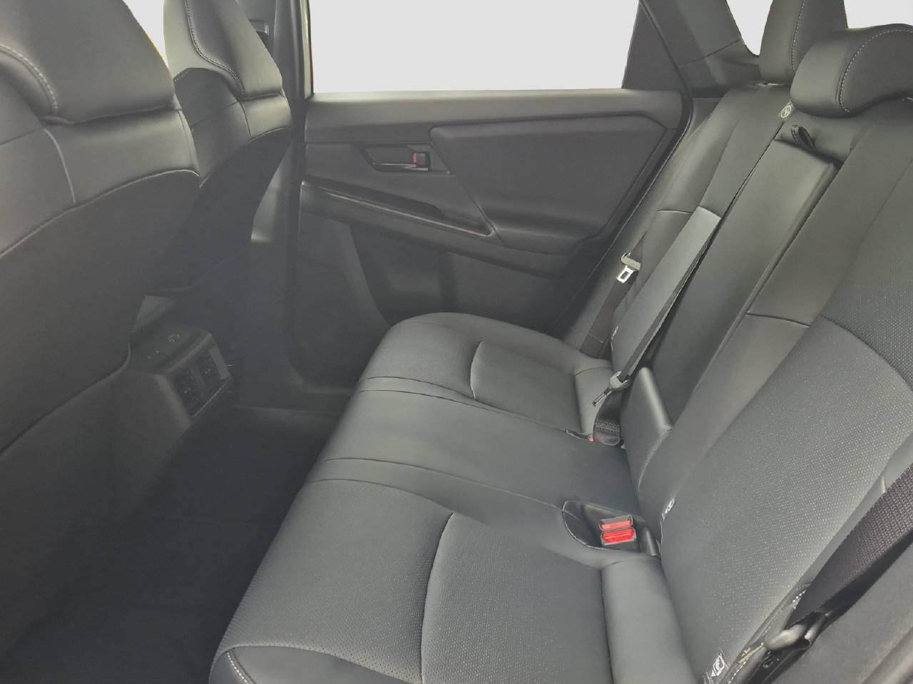 TOYOTA bZ4X Touring Premium AWD-image-13