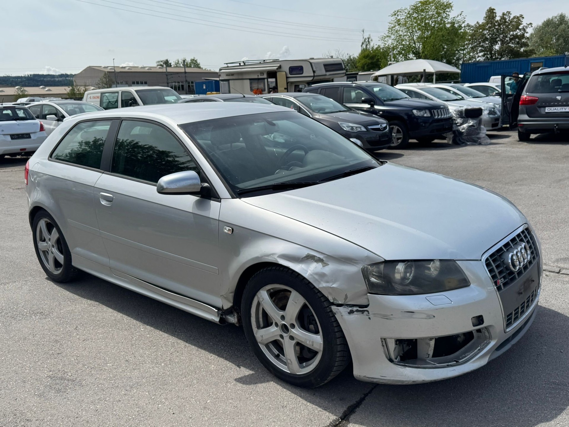 AUDI S3 2.0 Turbo FSI quattro-image-2