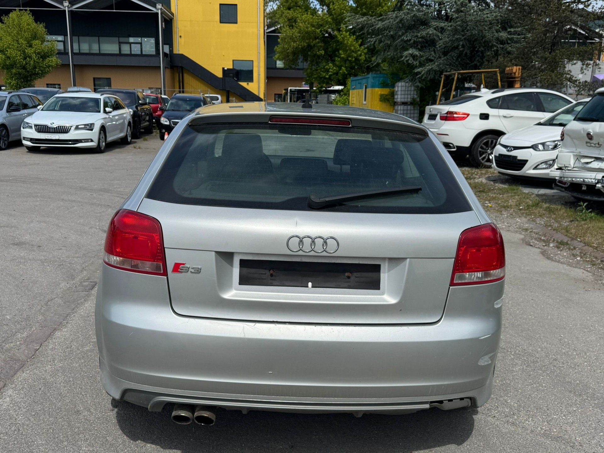 AUDI S3 2.0 Turbo FSI quattro-image-9