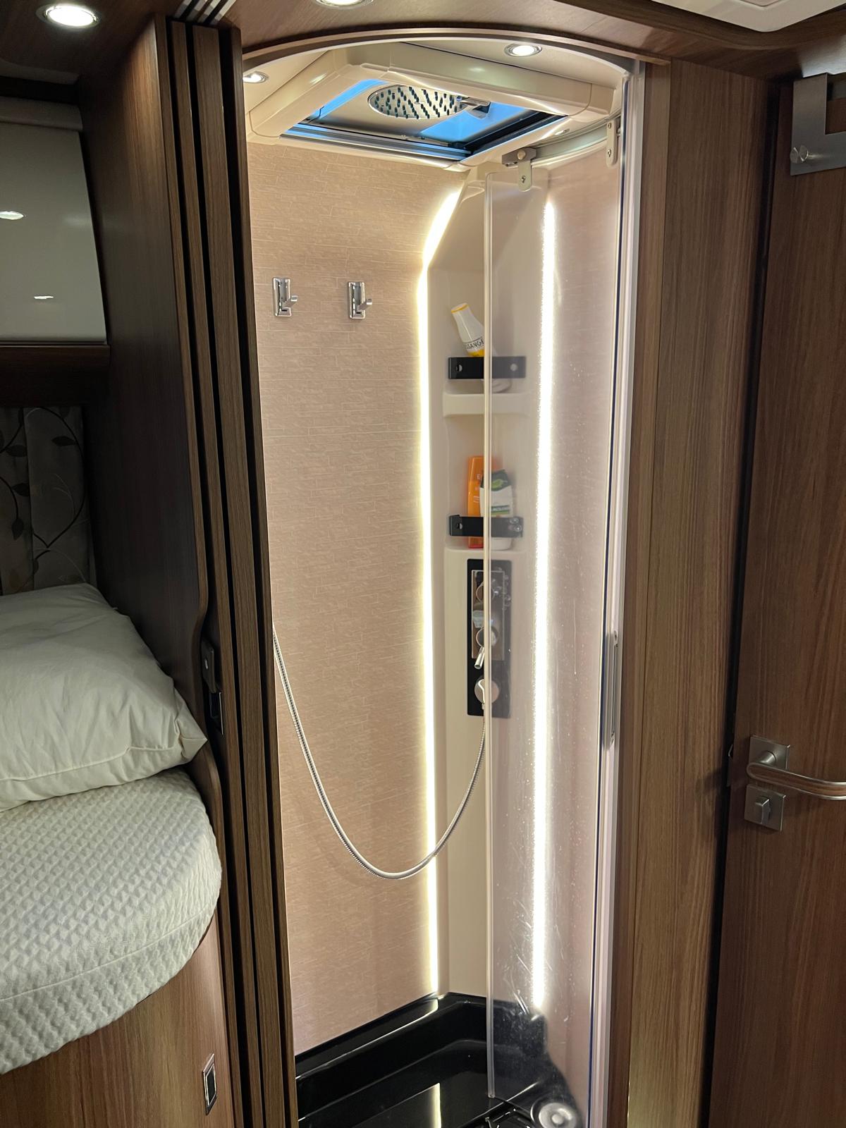 CARTHAGO Chic I50 LE / Mercedes-image-10