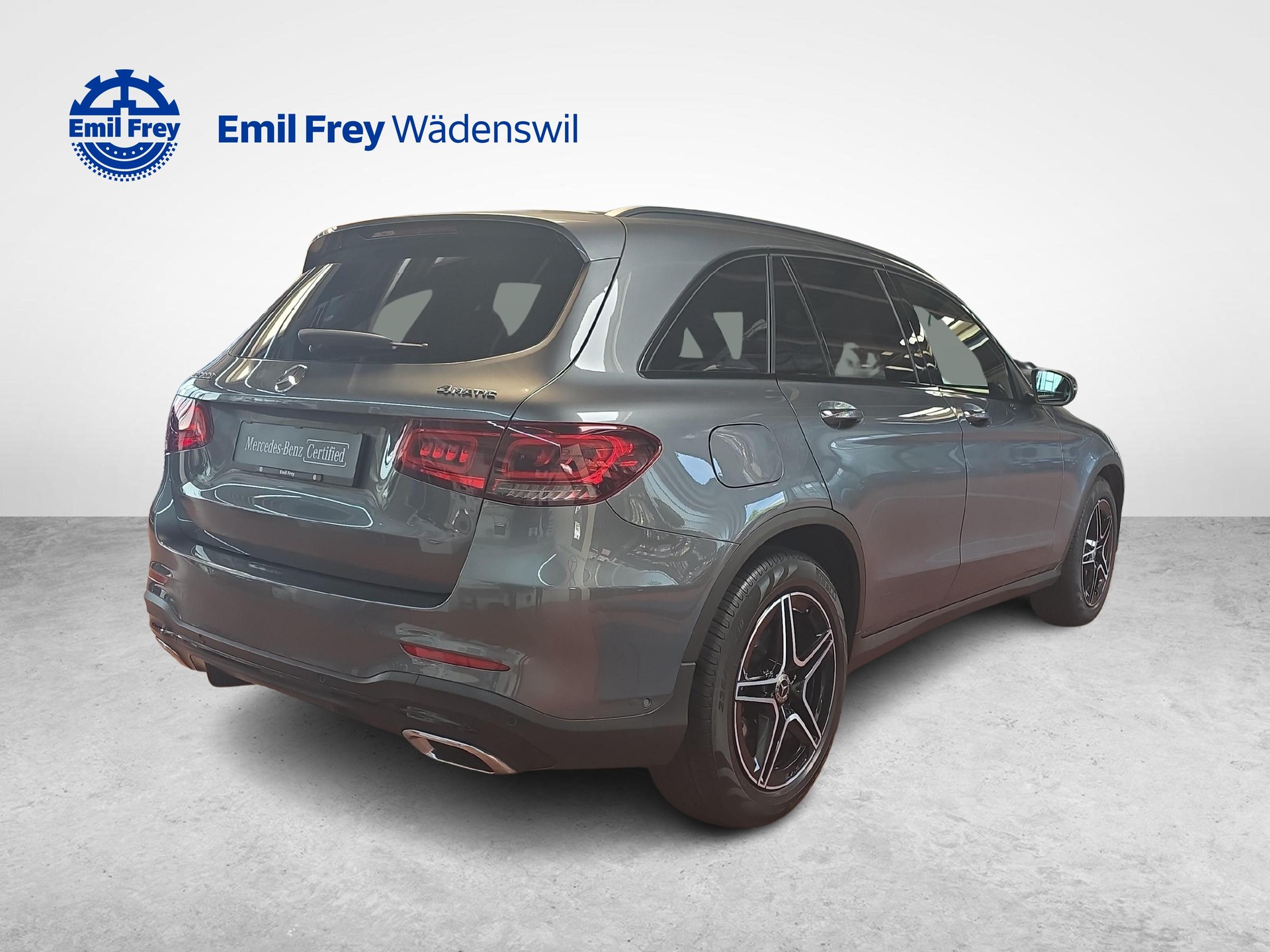 MERCEDES-BENZ GLC 200 4MATIC AMG Line-showroom-element-3
