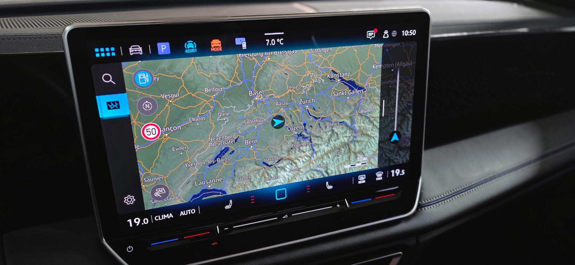 VW Tiguan 2.0 TSI DSG R-Line 4Motion *Massagefunktion*Abstandsregler/Spurhalteassistent*Panoramaglasdach*Lenkrad- & Sitzheizung*-image-15