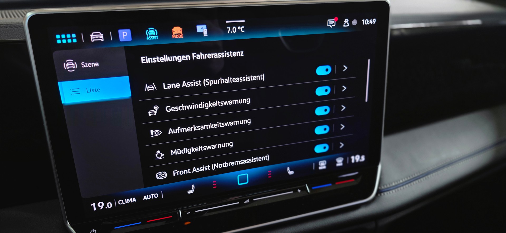 VW Tiguan 2.0 TSI DSG R-Line 4Motion *Massagefunktion*Abstandsregler/Spurhalteassistent*Panoramaglasdach*Lenkrad- & Sitzheizung*-image-19