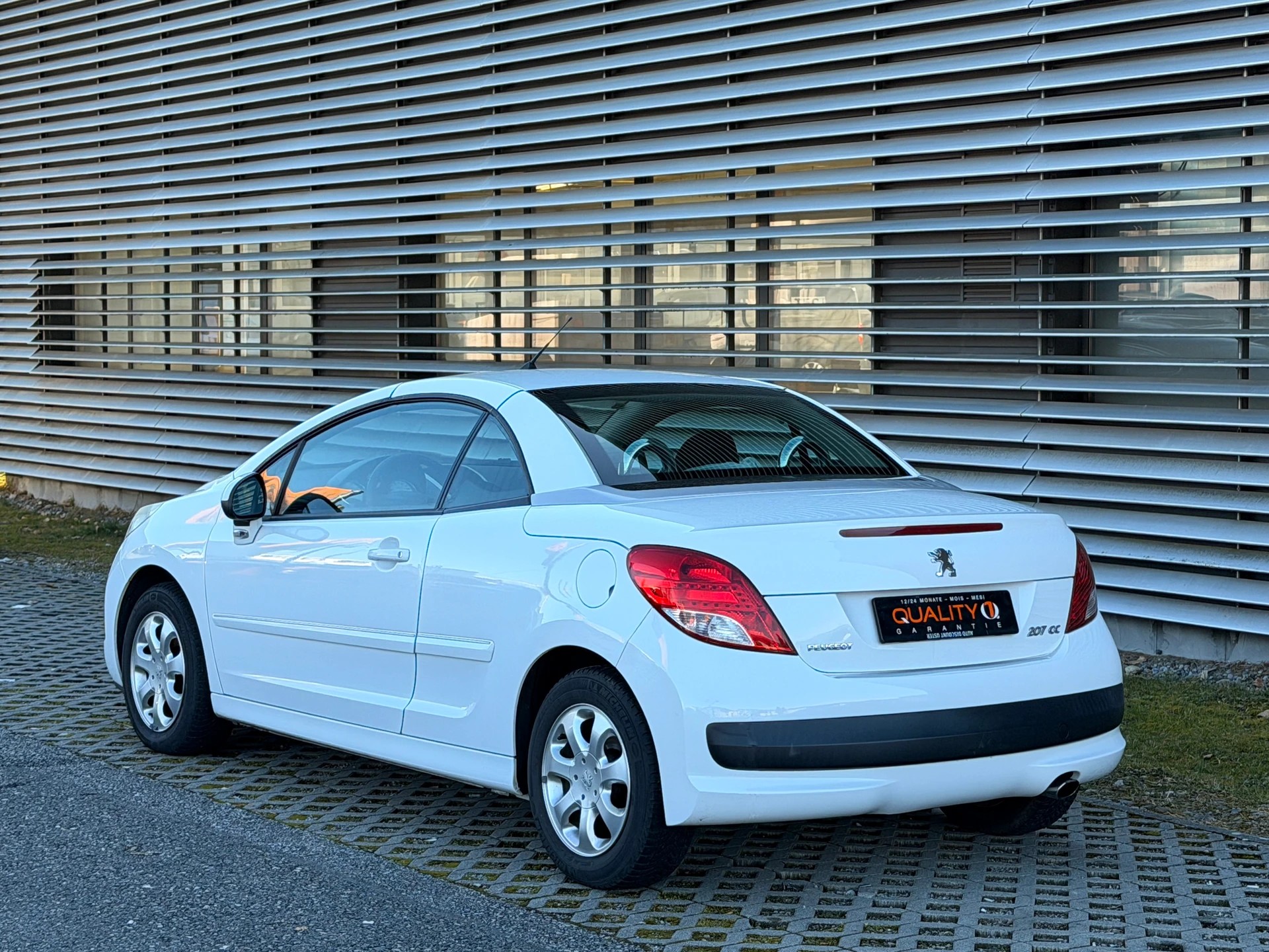 PEUGEOT 207 CC 1.6 16V Sport Automatic-image-5