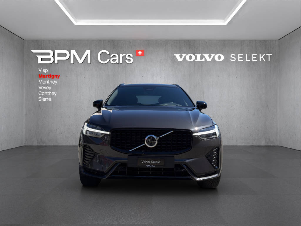 VOLVO XC60 2.0 B5 MH Plus Dark AWD-image-5