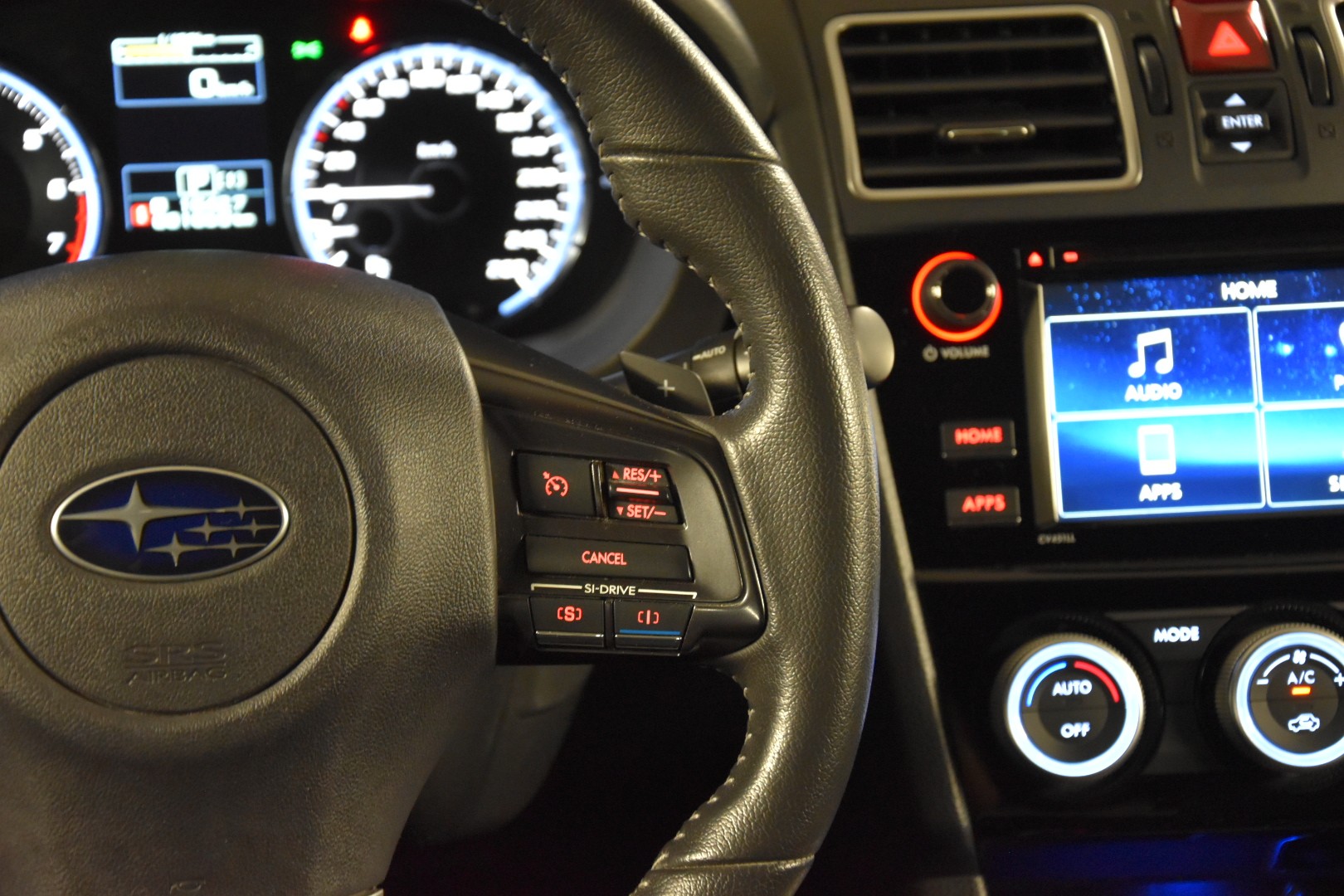 SUBARU Levorg 1.6DIT Advantage AWD Lineartronic-image-17