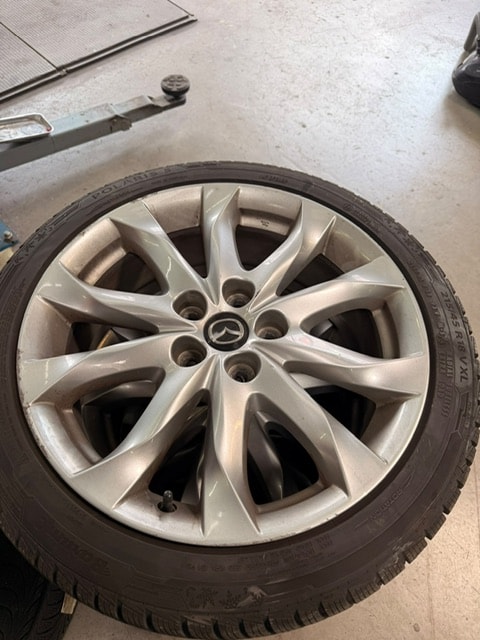 MAZDA 3 2.0 16V Revolution-image-15