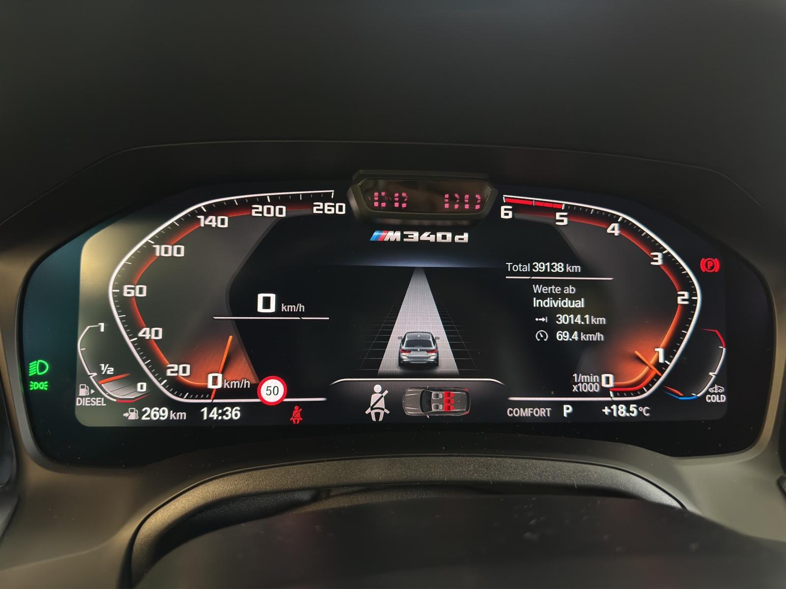 BMW M340d xDrive Touring-image-19