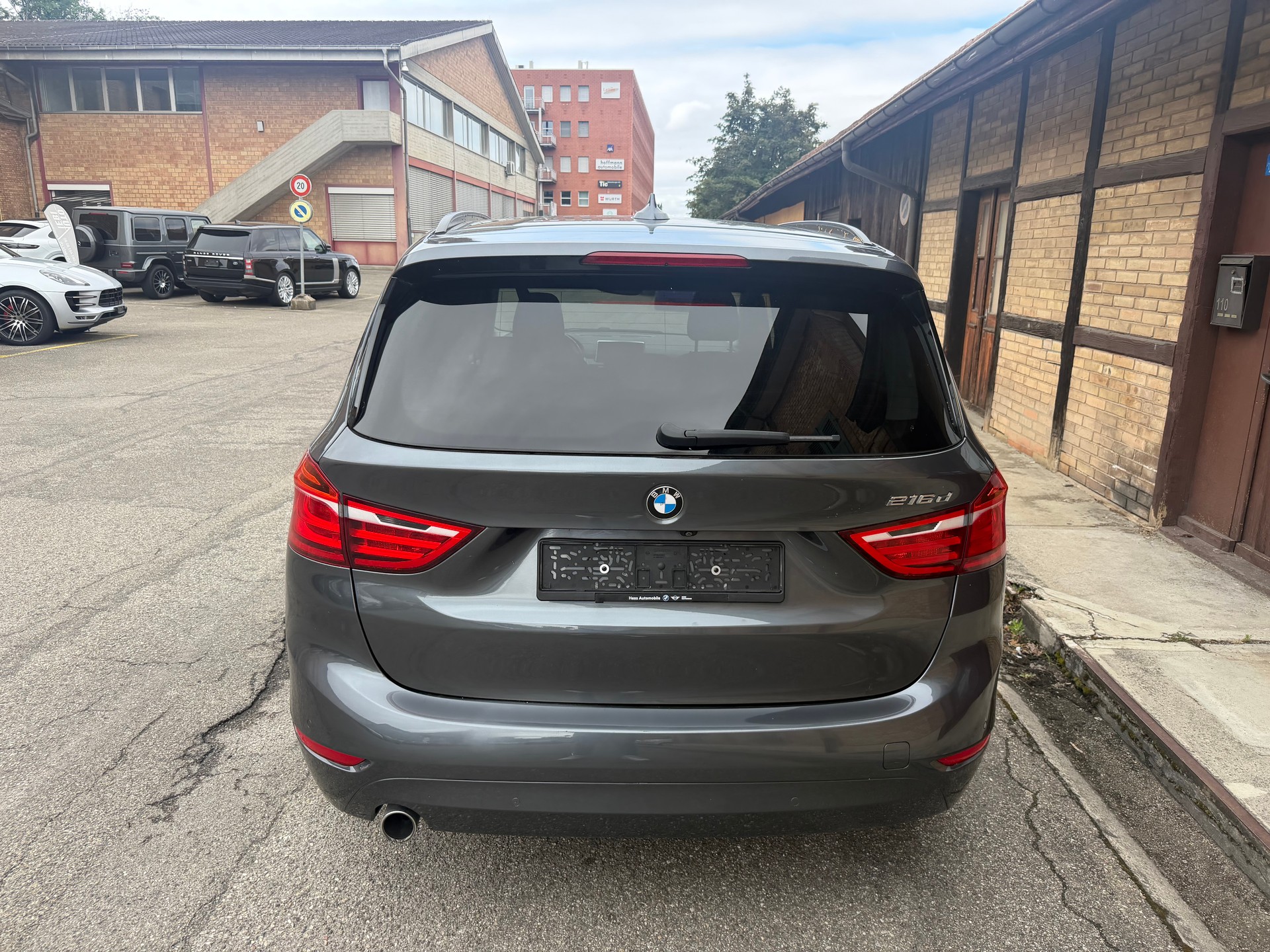 BMW 216d Gran Tourer Steptronic-image-5