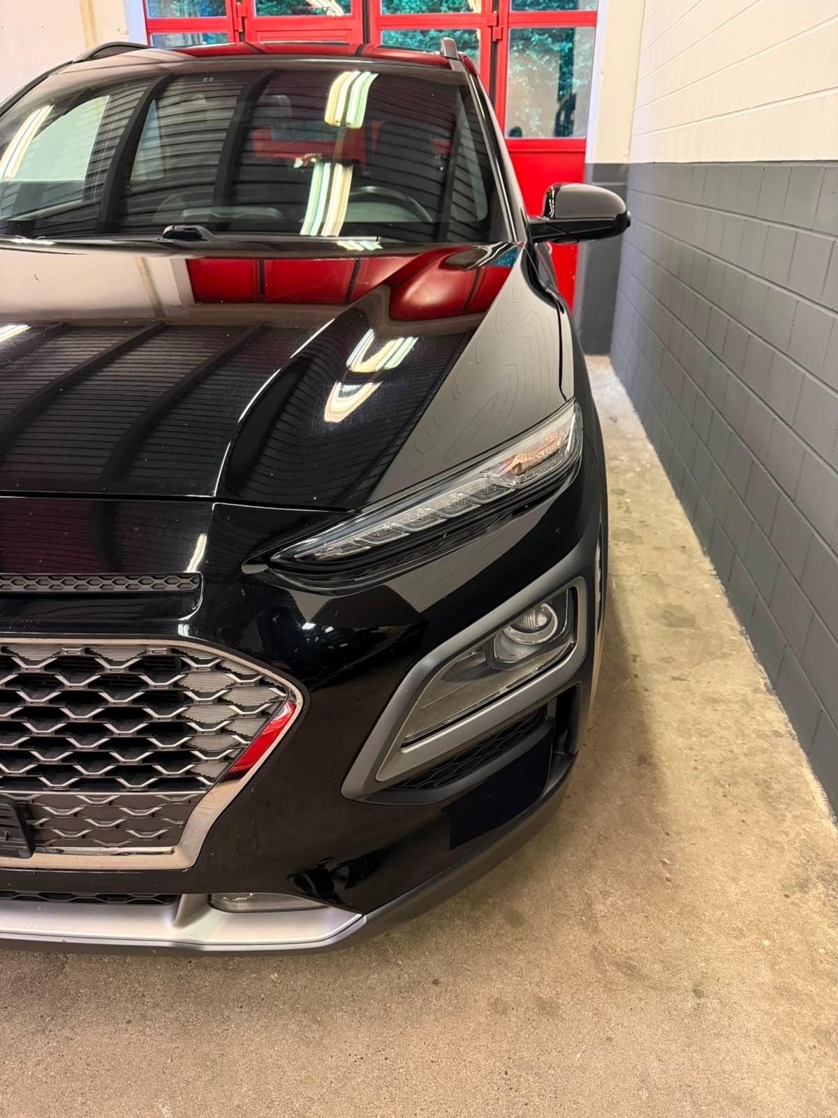 HYUNDAI Kona 1.6 T-GDi Amplia 4WD DCT //NEU AB MFK!-image-3