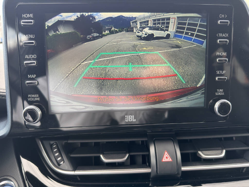 TOYOTA C-HR 2.0 VVTi HSD Trend-image-9