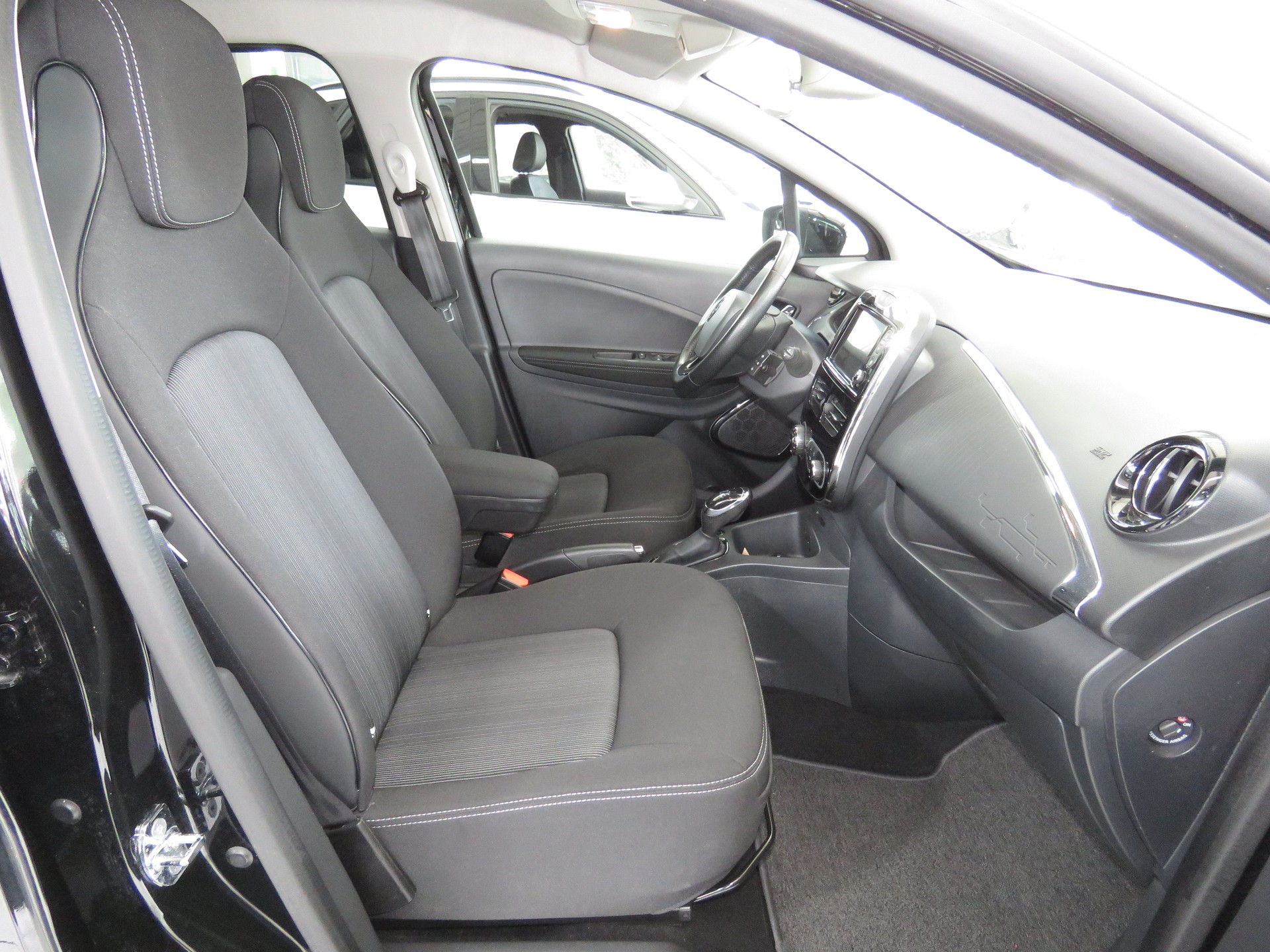 RENAULT Zoe Limited R110 "Automat" (Batterie in Miete)-image-11