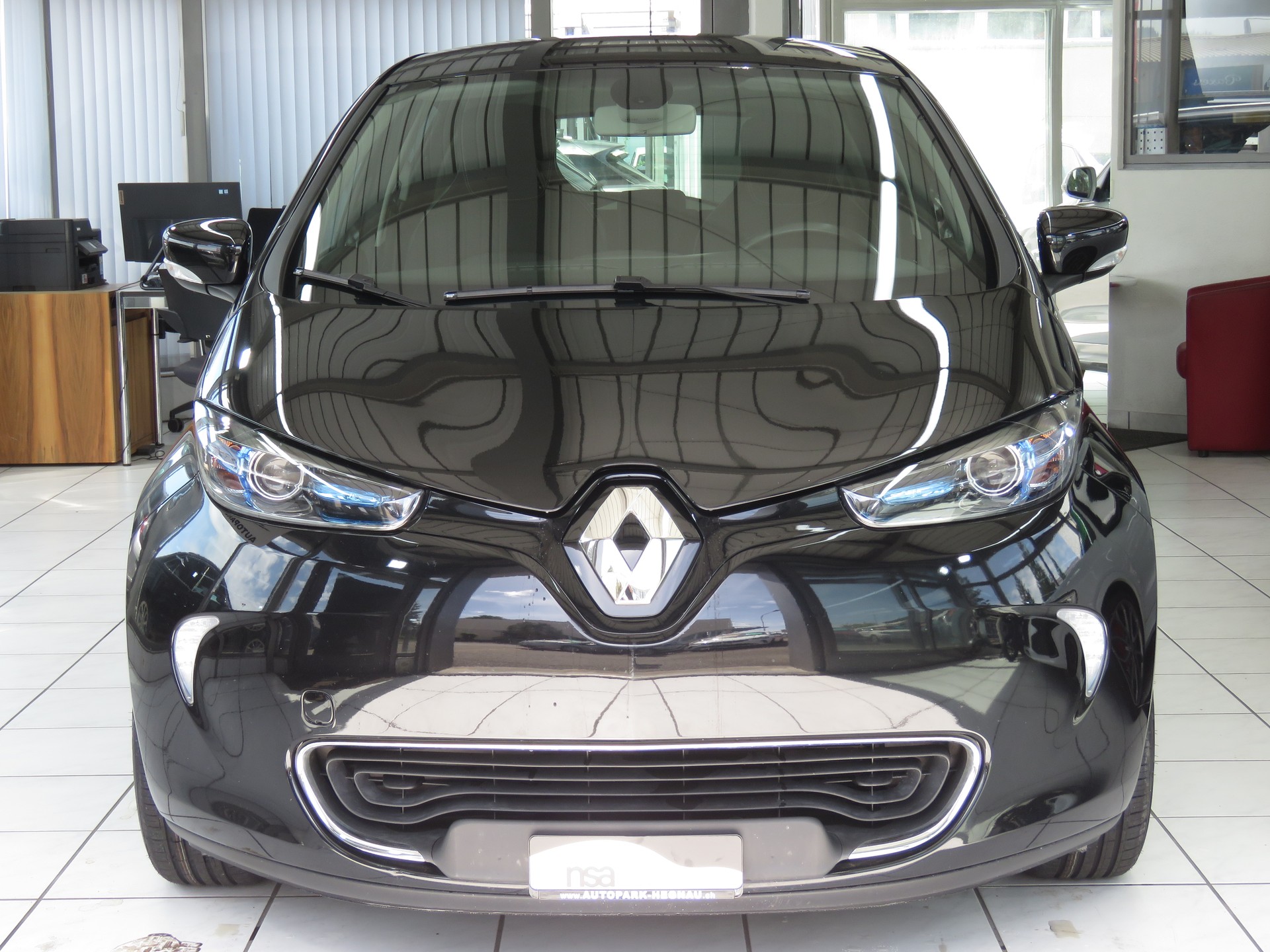 RENAULT Zoe Limited R110 "Automat" (Batterie in Miete)-showroom-element-1