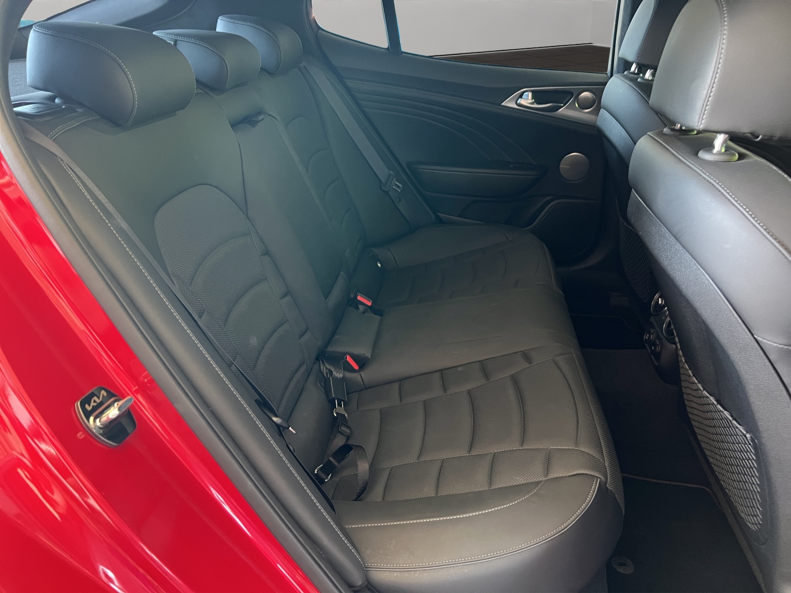 KIA Stinger GT 3.3 T-GDi 4x4 Automat "Last Edition" / CH-Herstellergarantie / Winterräder-image-14