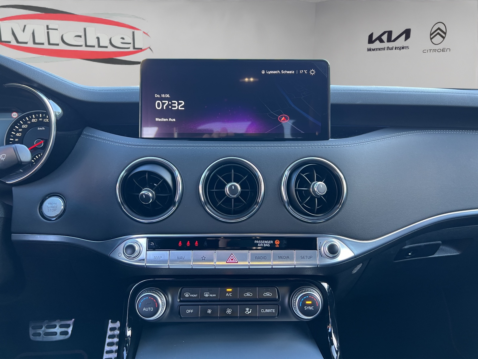 KIA Stinger GT 3.3 T-GDi 4x4 Automat "Last Edition" / CH-Herstellergarantie / Winterräder-image-13