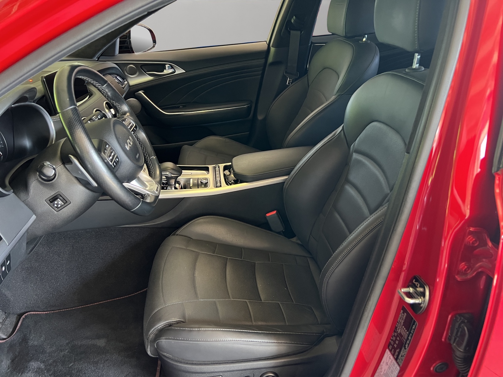 KIA Stinger GT 3.3 T-GDi 4x4 Automat "Last Edition" / CH-Herstellergarantie / Winterräder-image-10