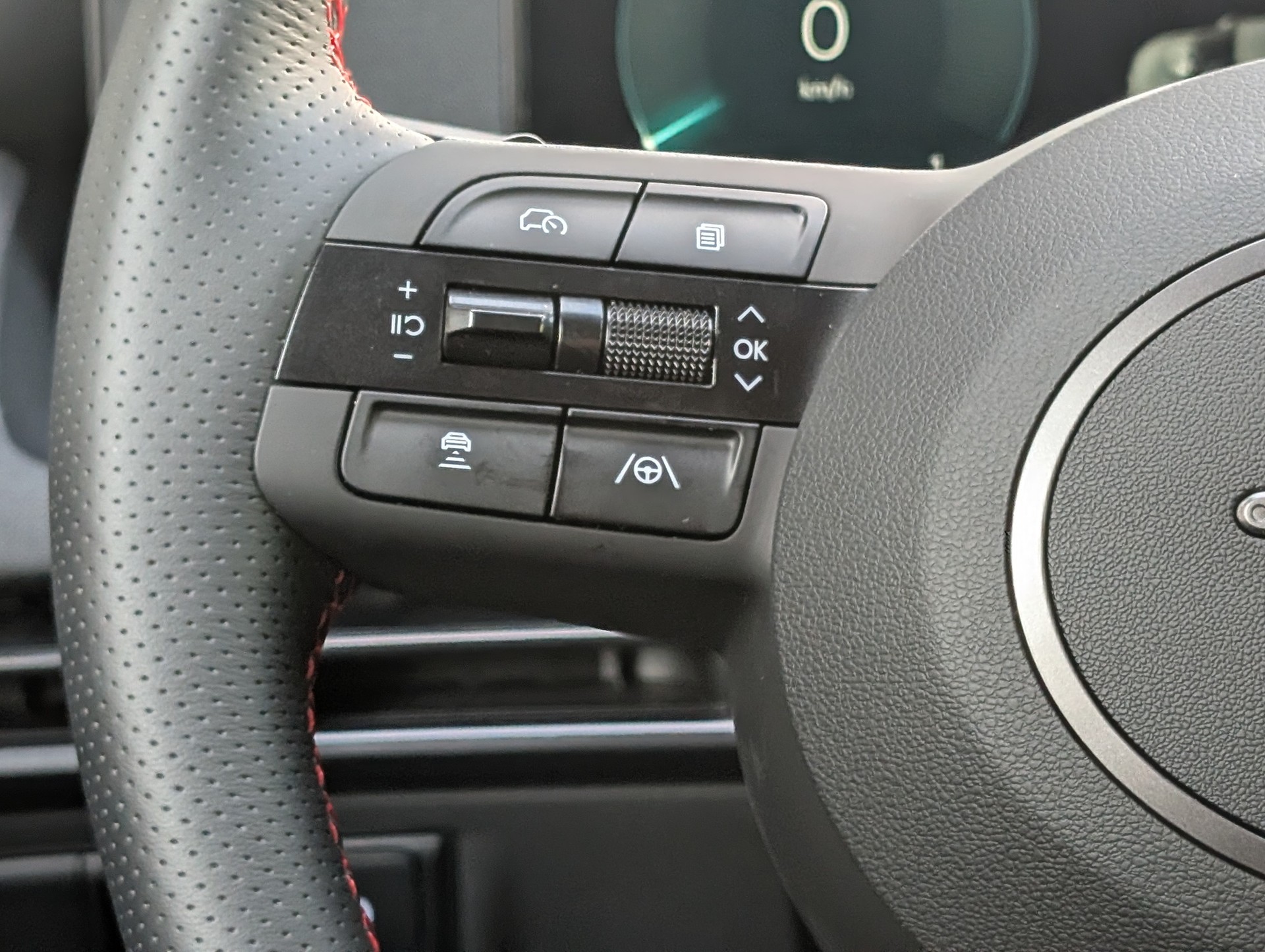 HYUNDAI Tucson 1.6 TGDI HEV N-Line 4WD-image-14