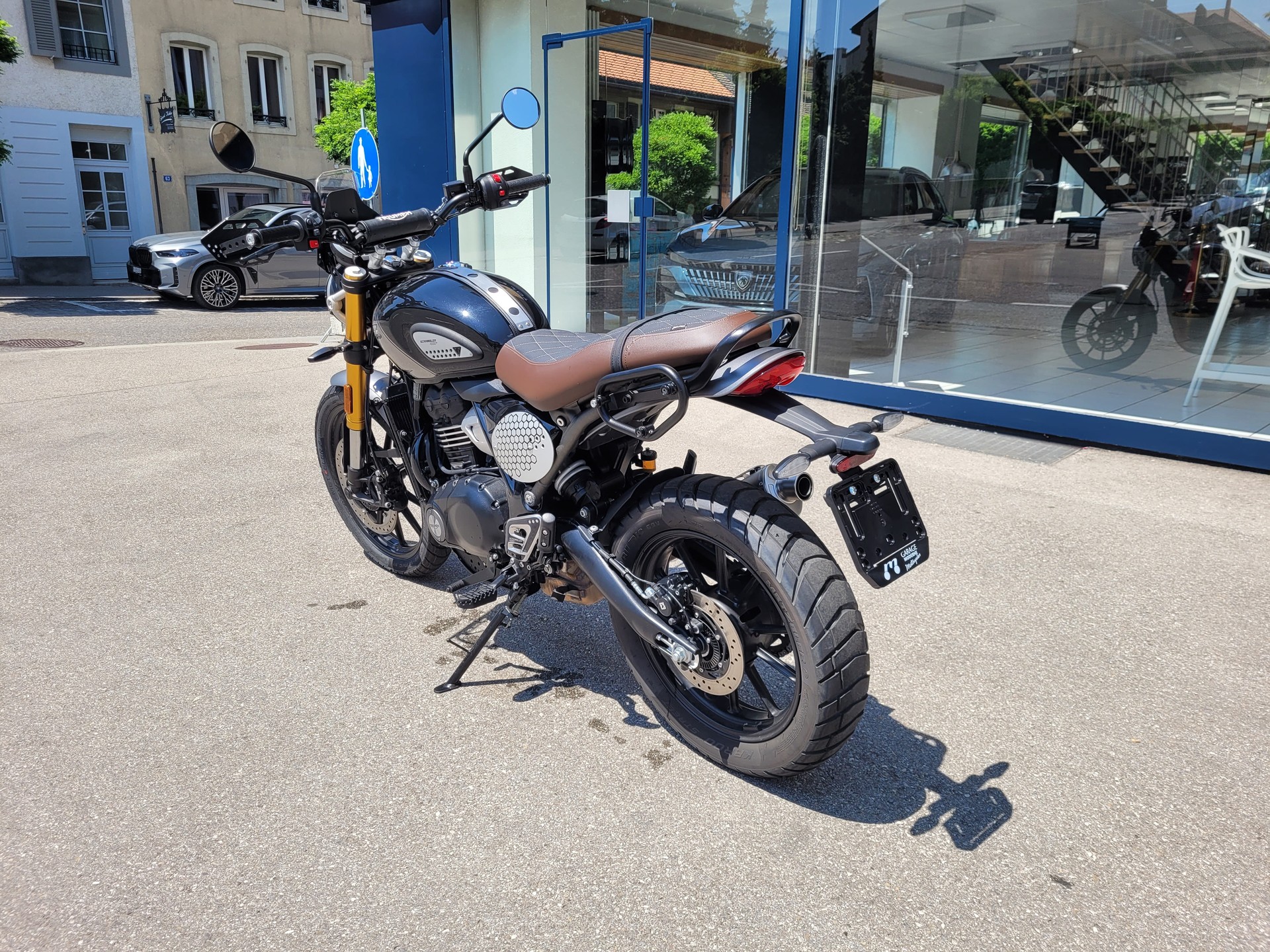 TRIUMPH Scrambler 400 X-image-3