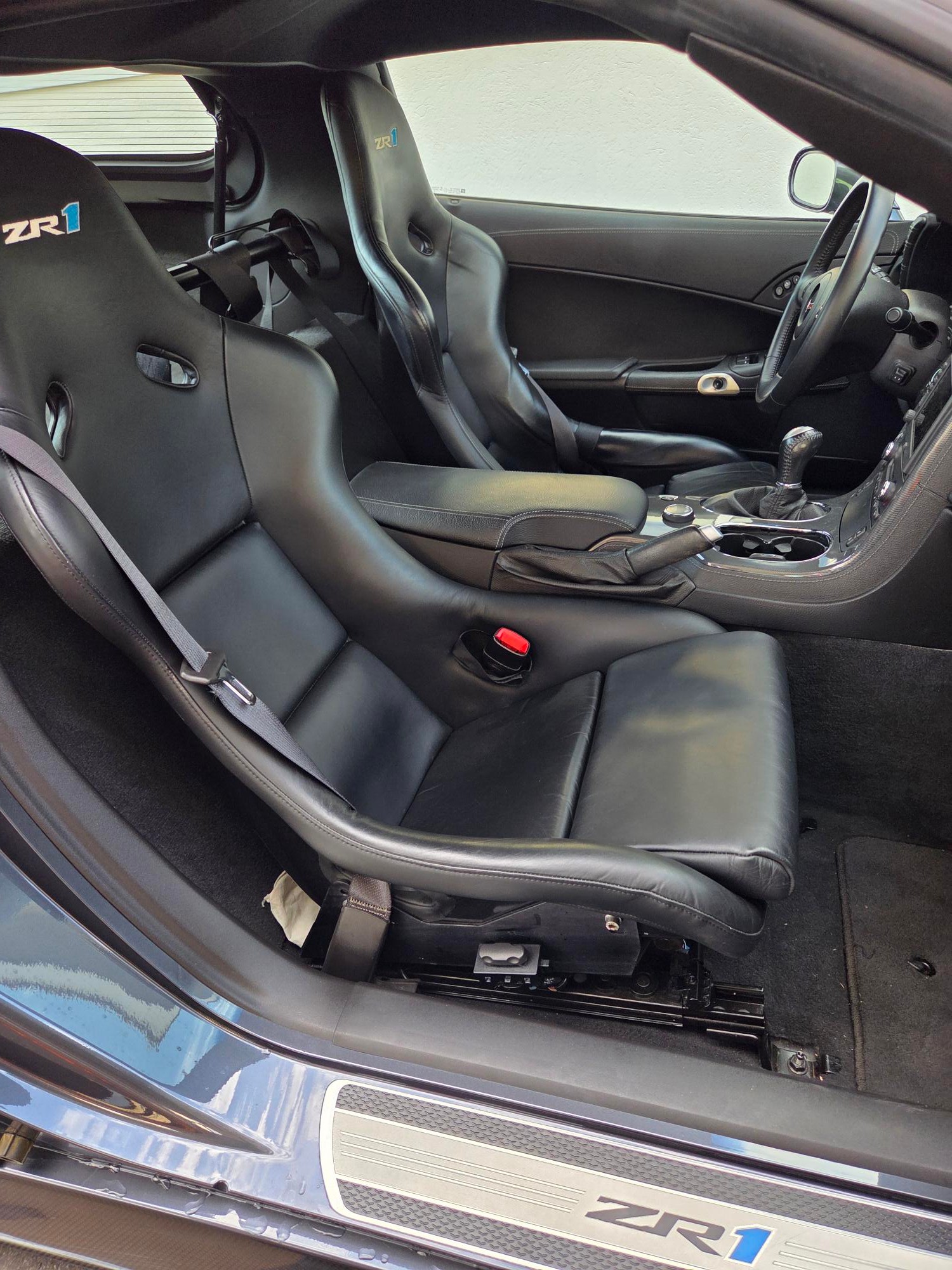 CHEVROLET Corvette ZR1-image-7