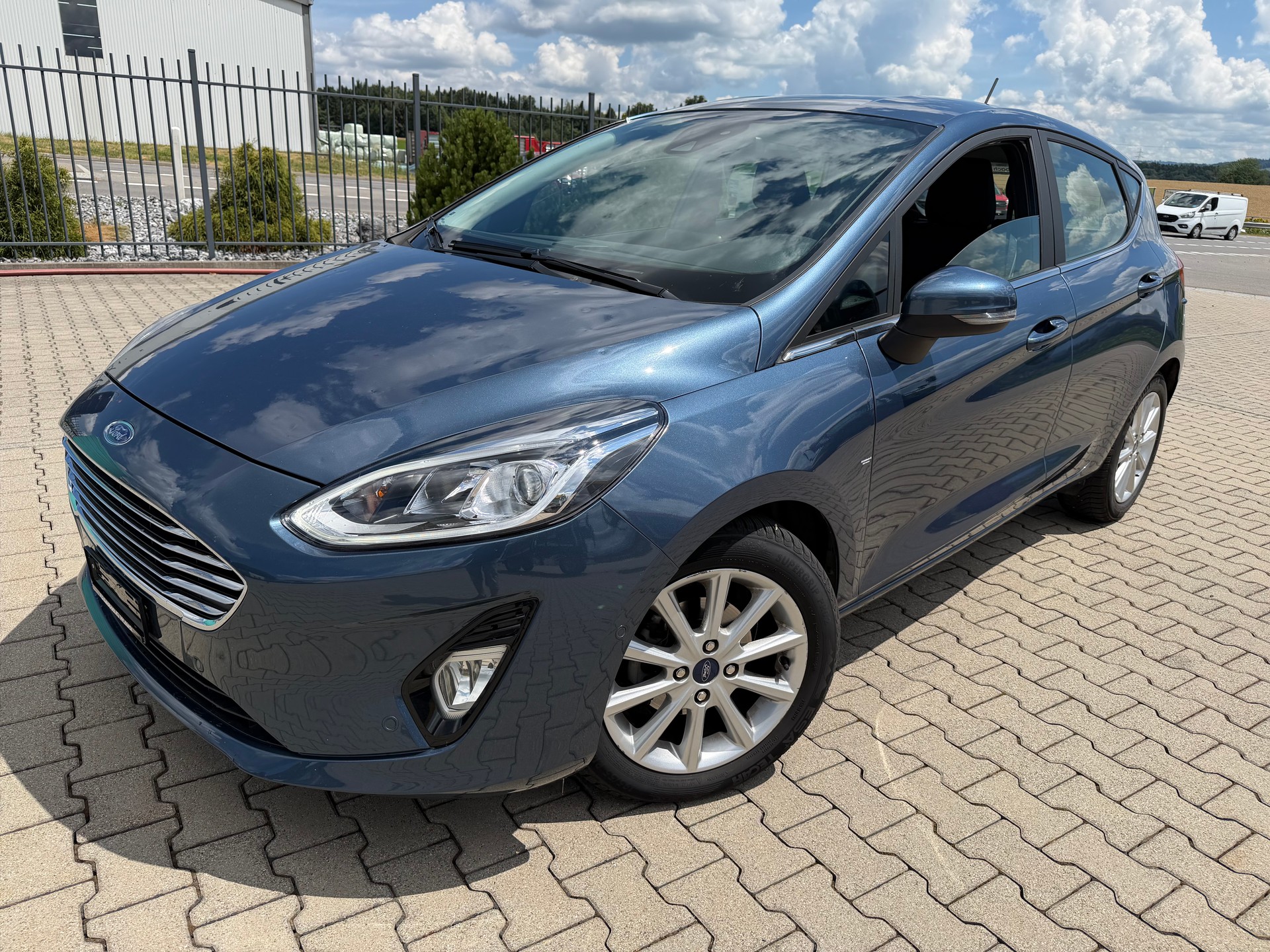 FORD Fiesta 1.0 SCTi Business Automat-image-1