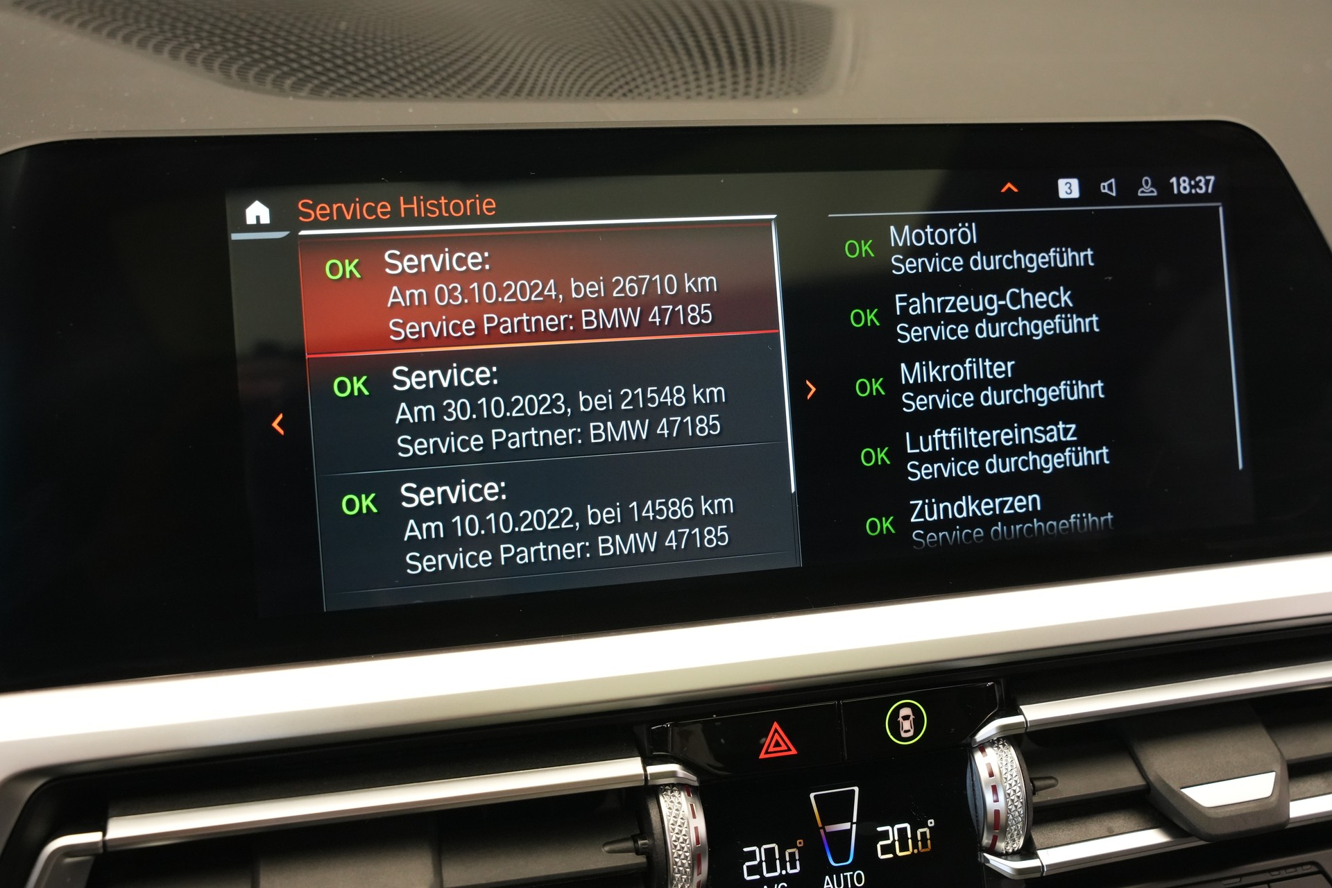 BMW M440i xDrive 48V Coupé Steptronic *CH-Fahrzeug* *M Sportsitze* *Carbon Paket*-image-39