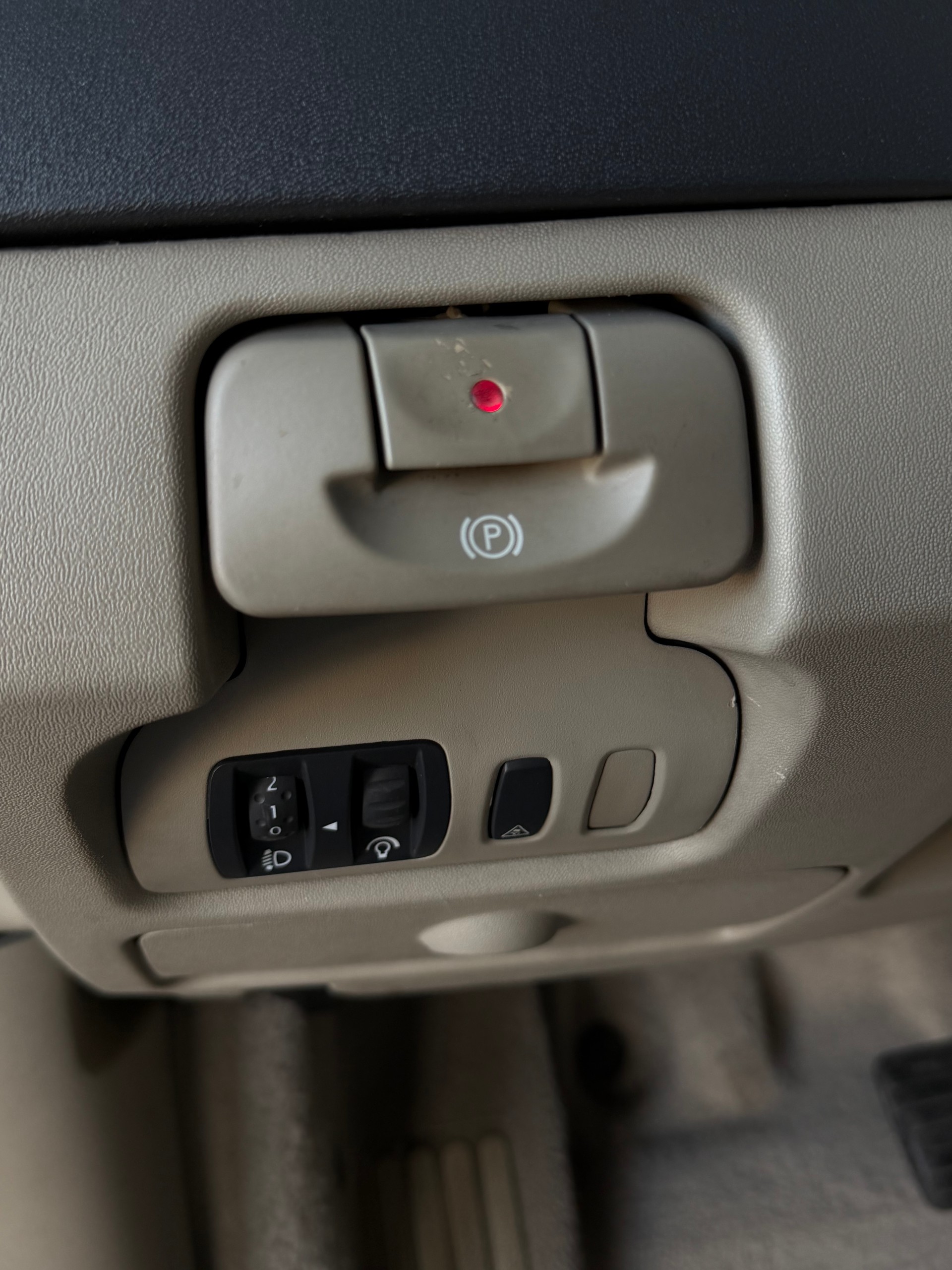 RENAULT Scénic 2.0 16V Fairway Automatic-image-11