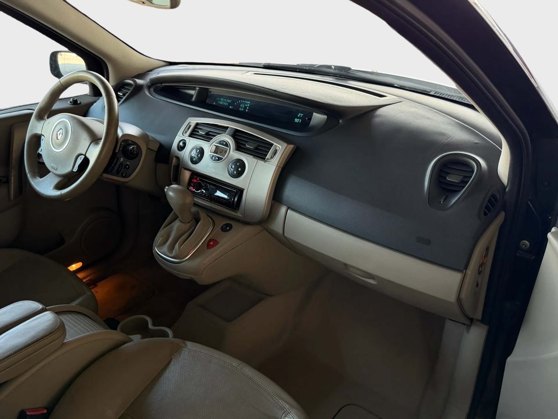 RENAULT Scénic 2.0 16V Fairway Automatic-image-9