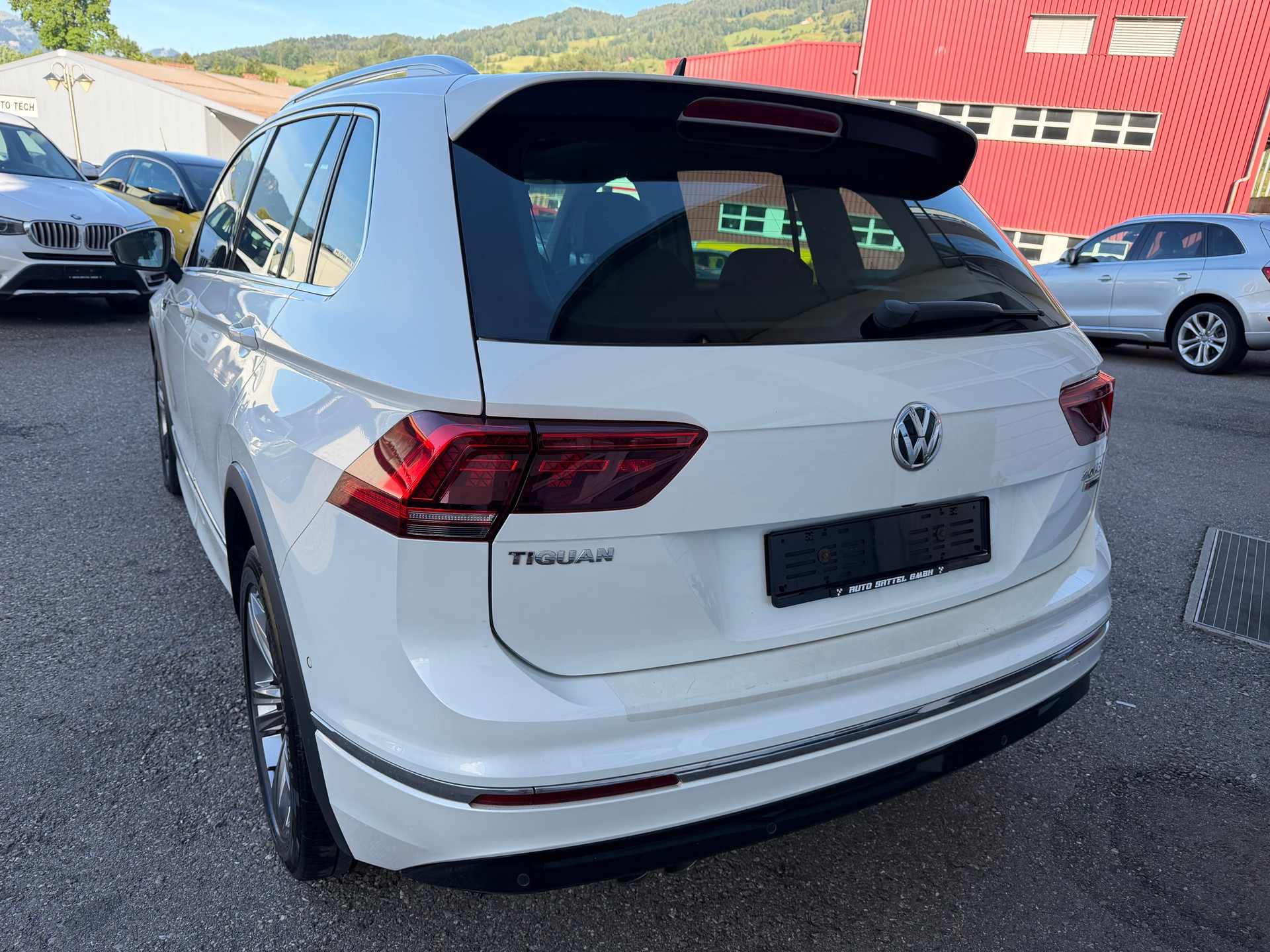 VW Tiguan 2.0 TDI SCR Highline4Motion DSG-showroom-element-2