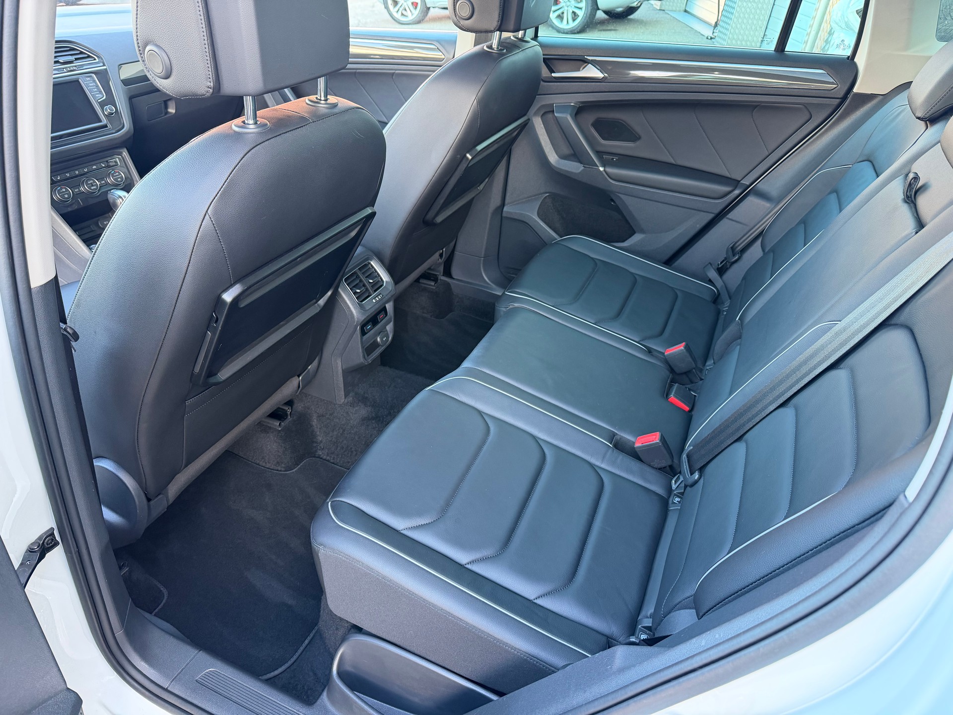 VW Tiguan 2.0 TDI SCR Highline4Motion DSG-image-8