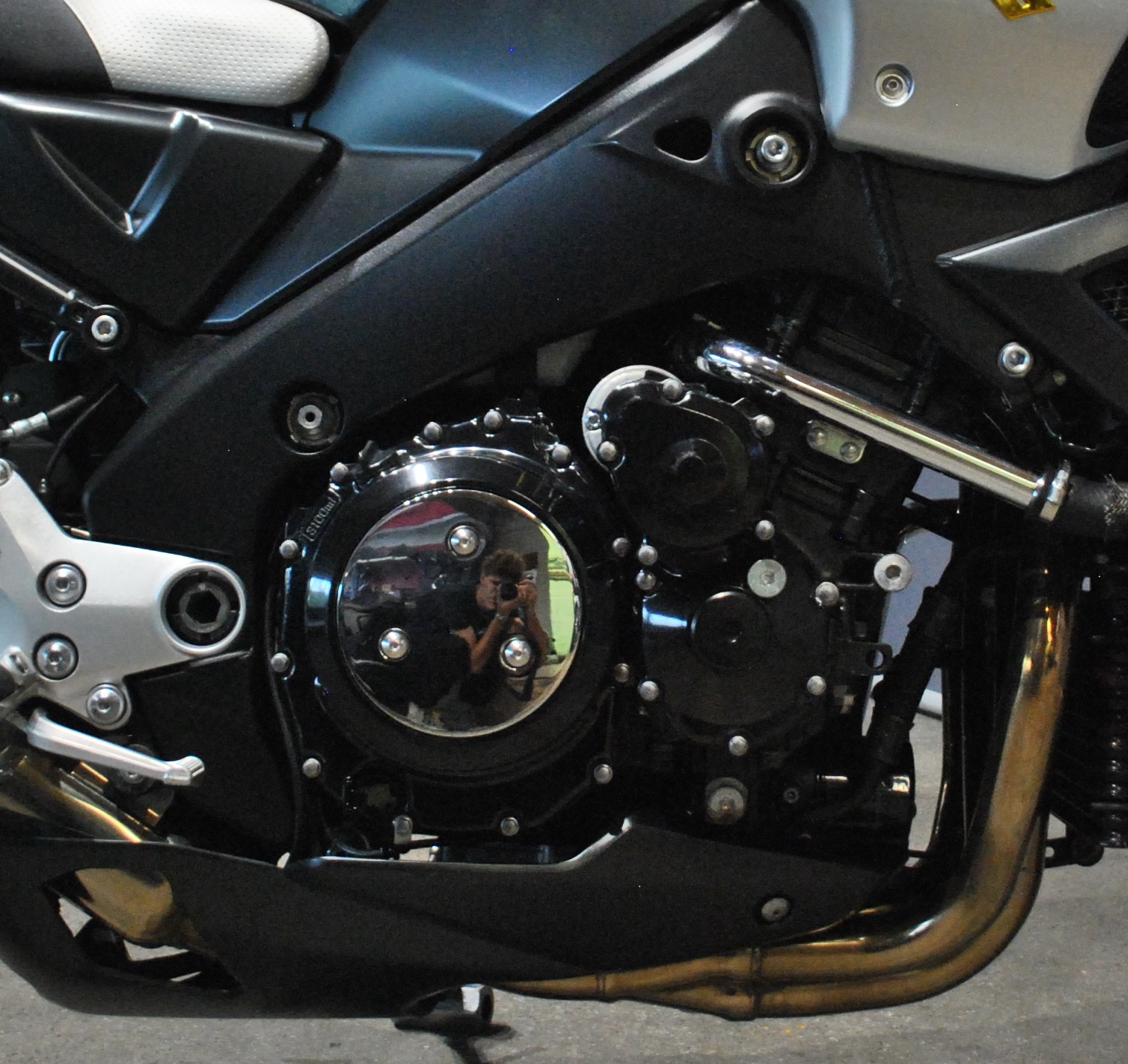 SUZUKI GSX 1300 B-King-image-9