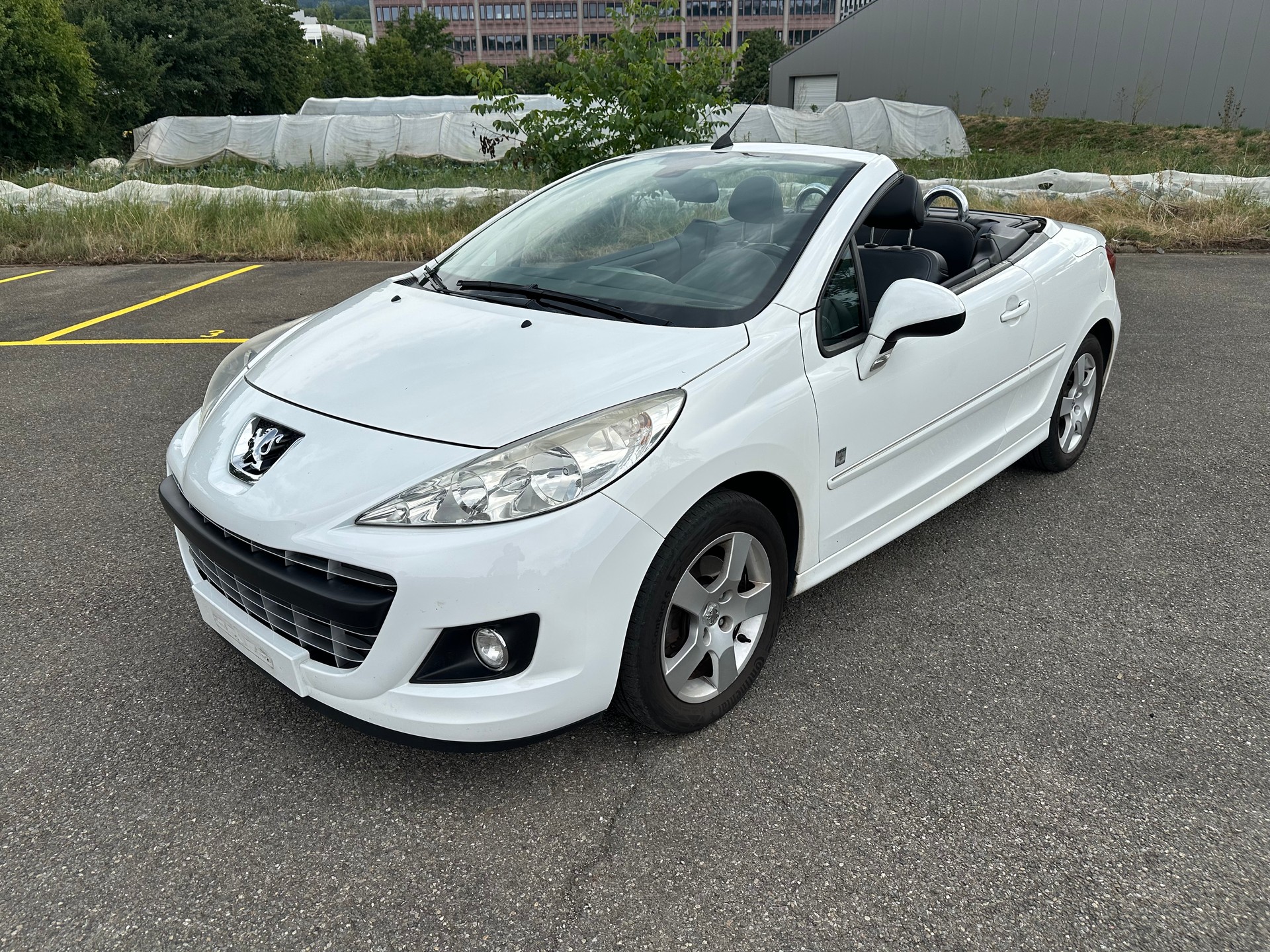 PEUGEOT 207 CC 1.6 16V Swiss Edition