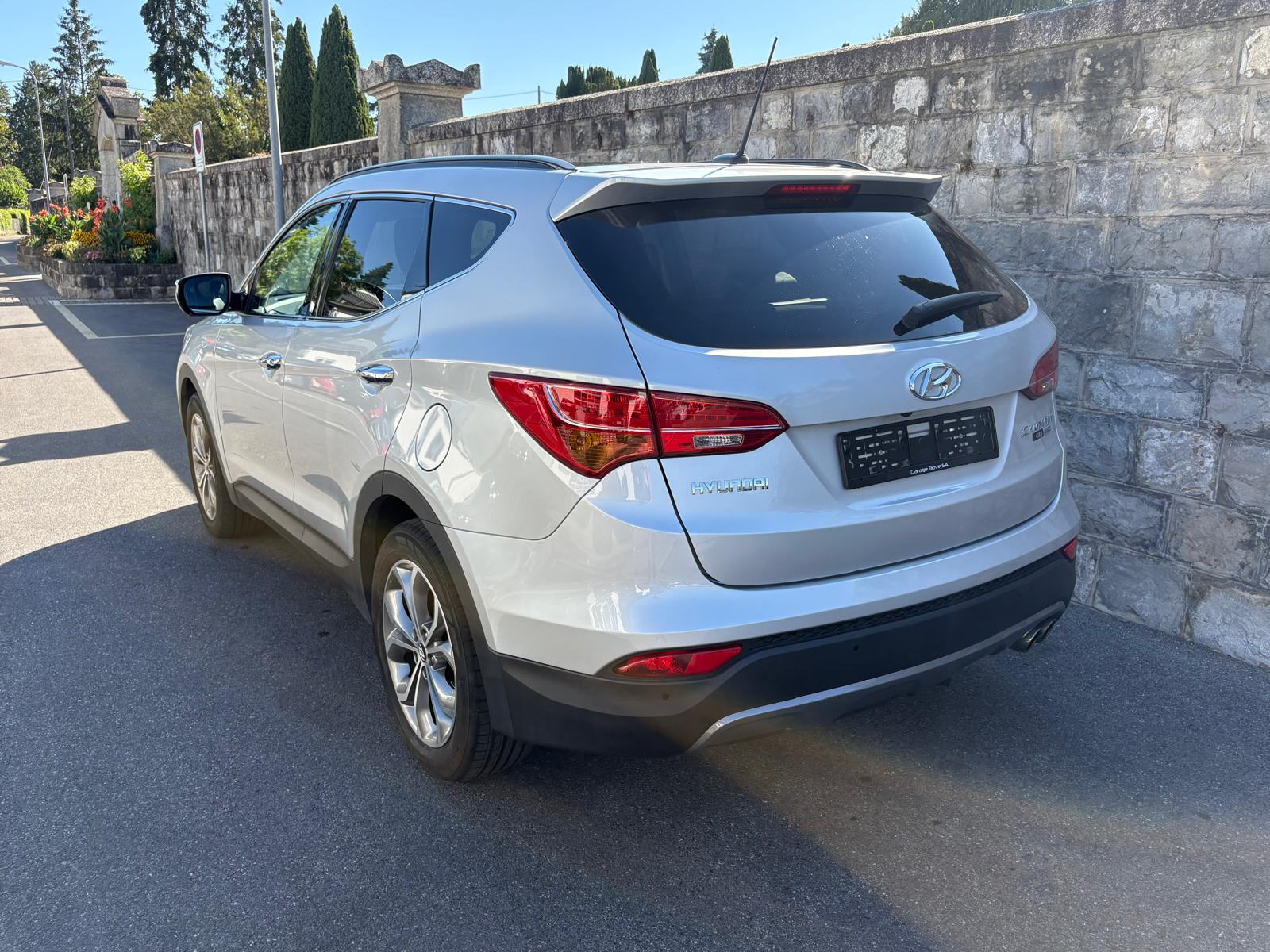 HYUNDAI GRAND SANTA FE 2.4 GDI 4WD 7 places BVA-showroom-element-2