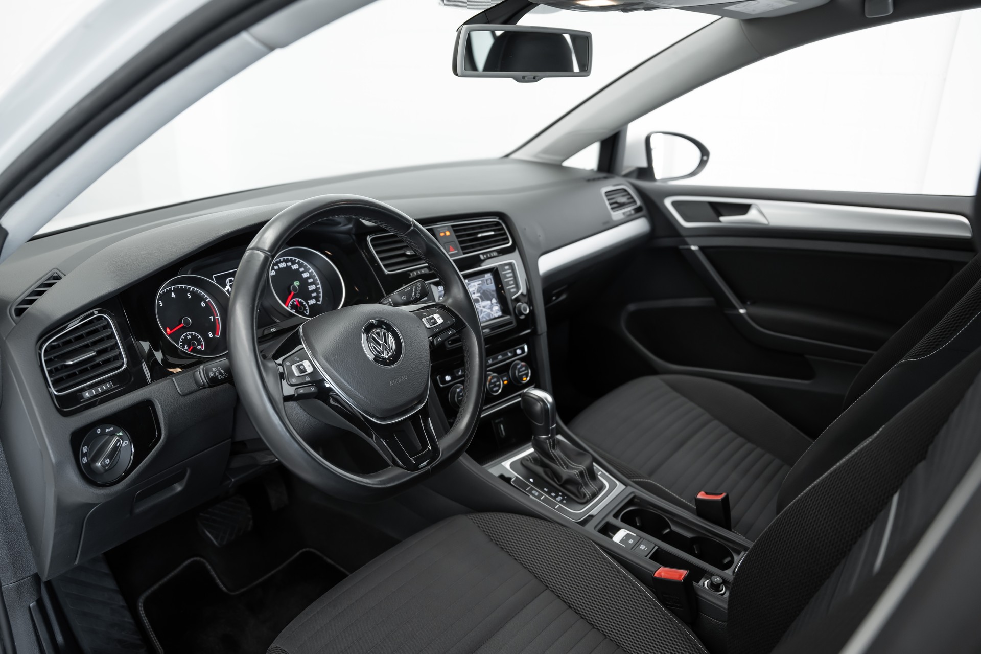 VW Golf 1.2 TSI Cup DSG-image-9