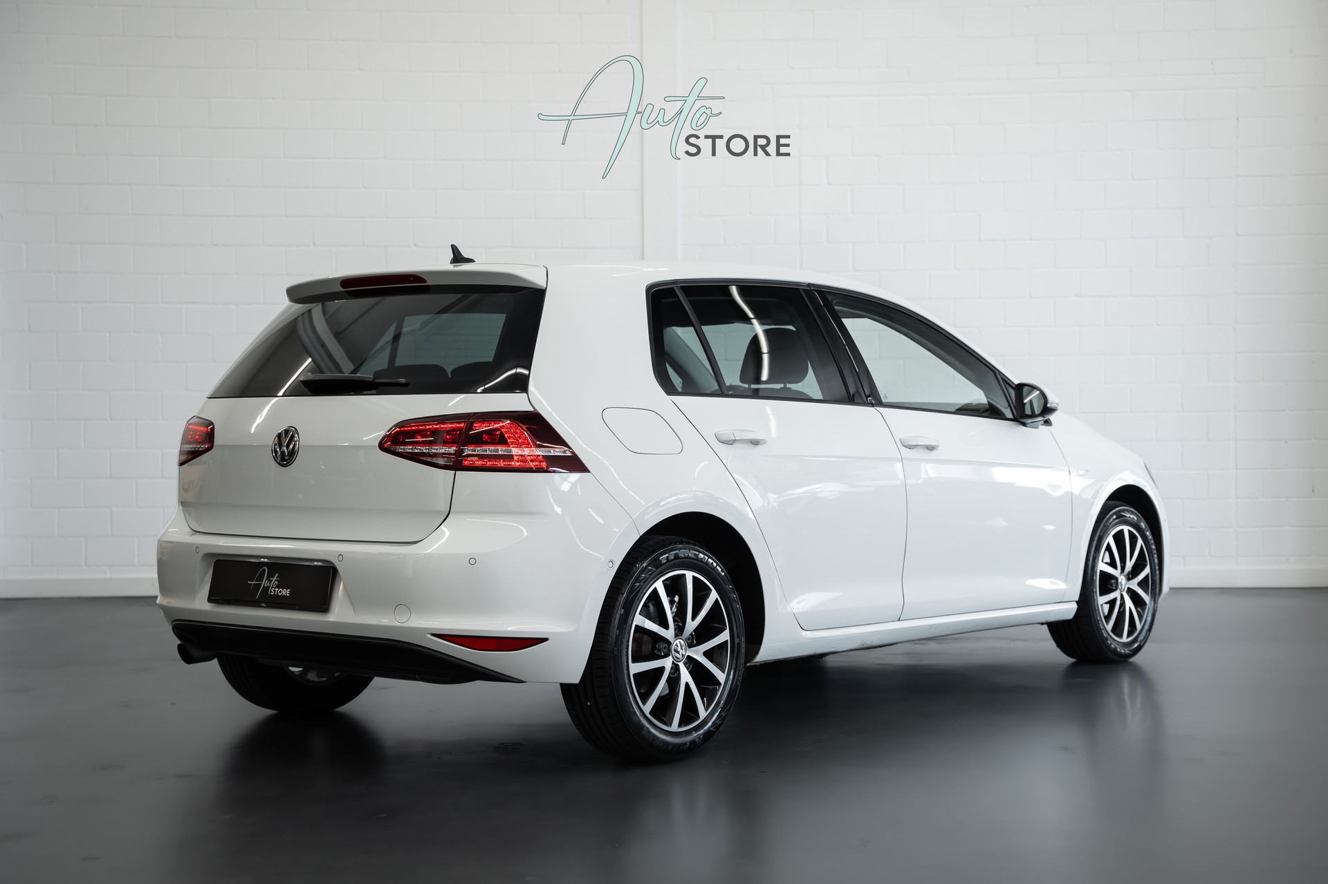VW Golf 1.2 TSI Cup DSG-showroom-element-1