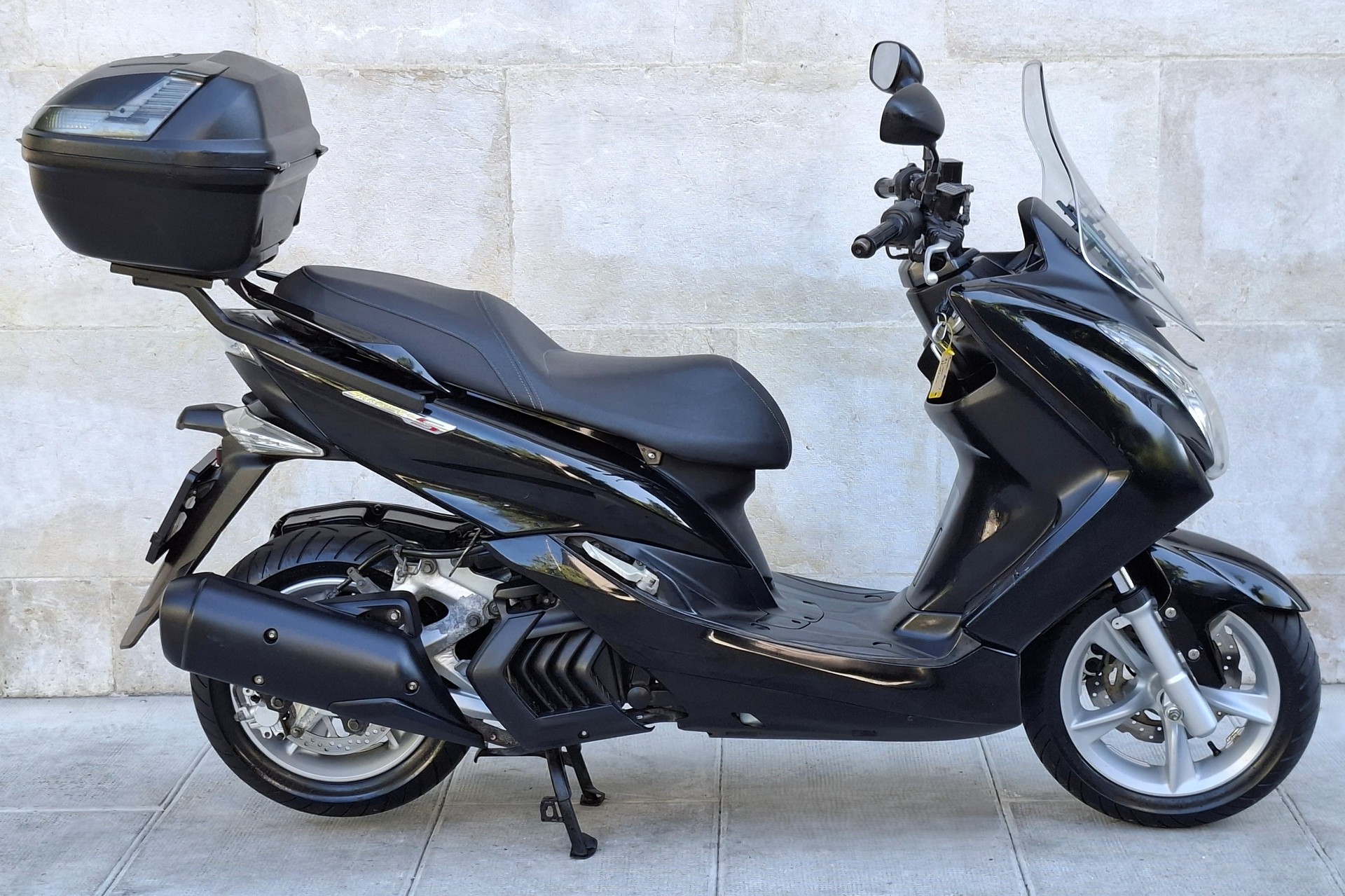 YAMAHA Majesty XC 125 R-image-0