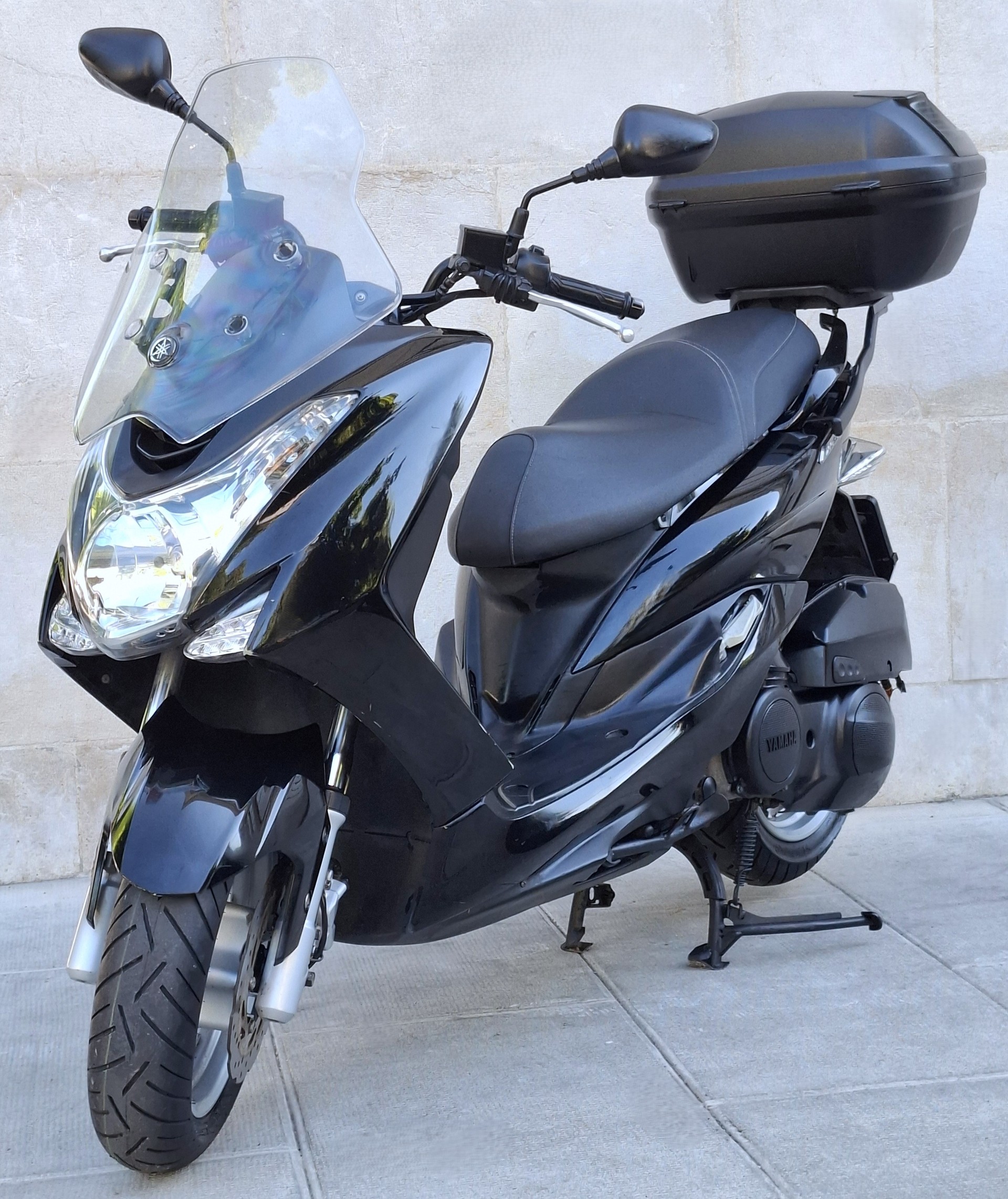 YAMAHA Majesty XC 125 R-image-3