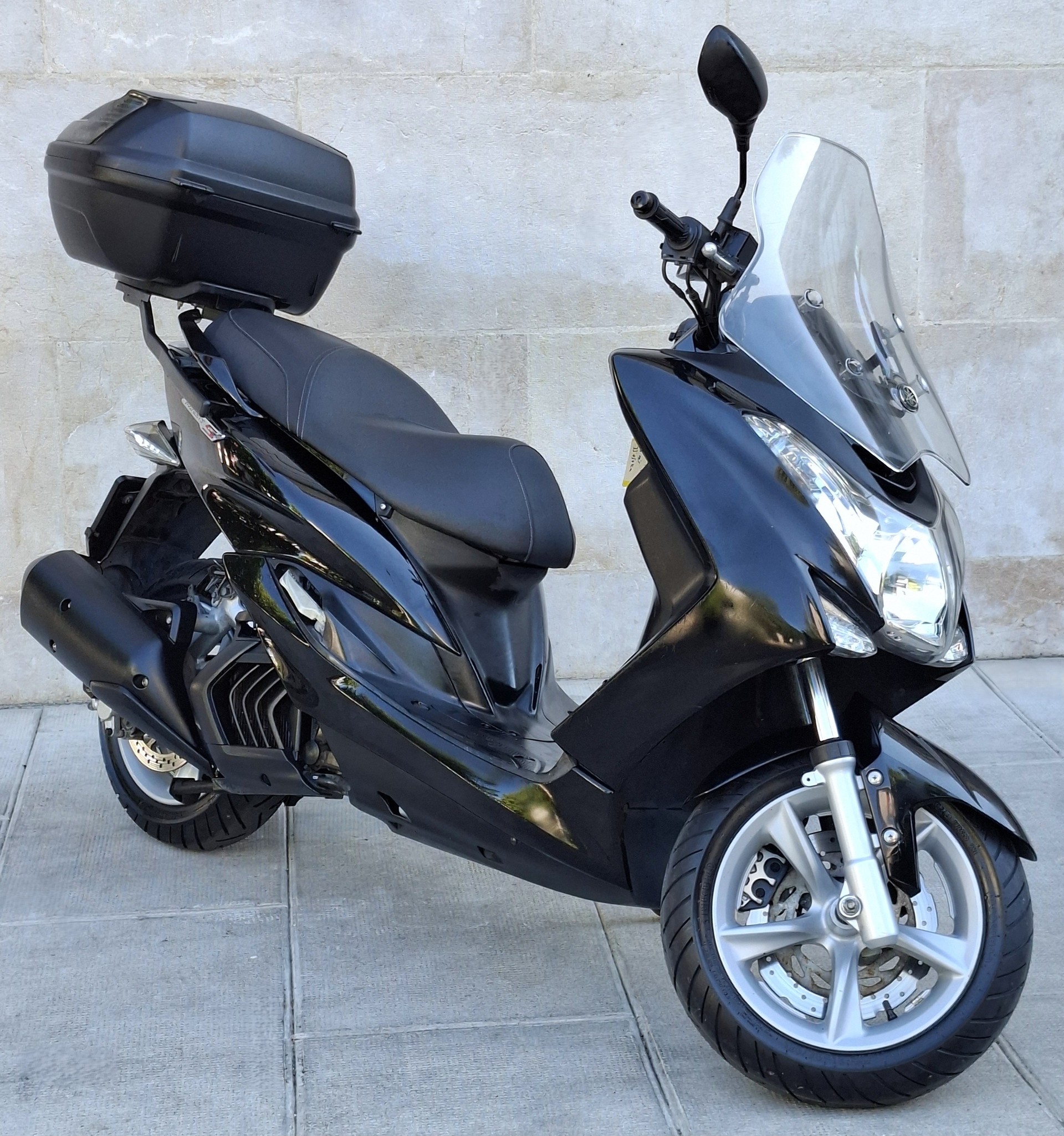 YAMAHA Majesty XC 125 R-image-1